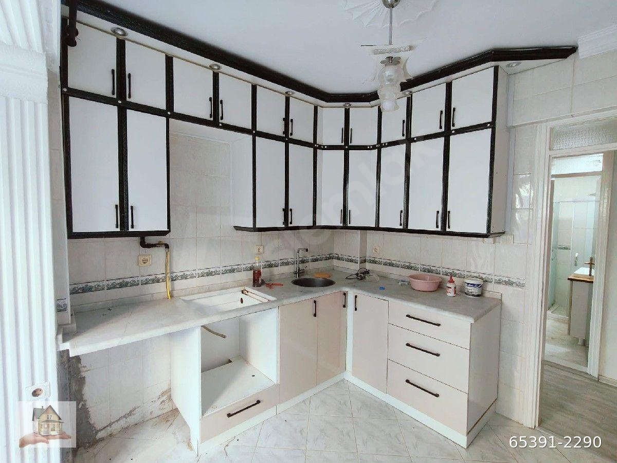 HALİL EMLAK TAN YÜKSEK GİRİŞ DOĞAL GAZLİ TEMİZ 3+1 110 M2 28 000 TL
