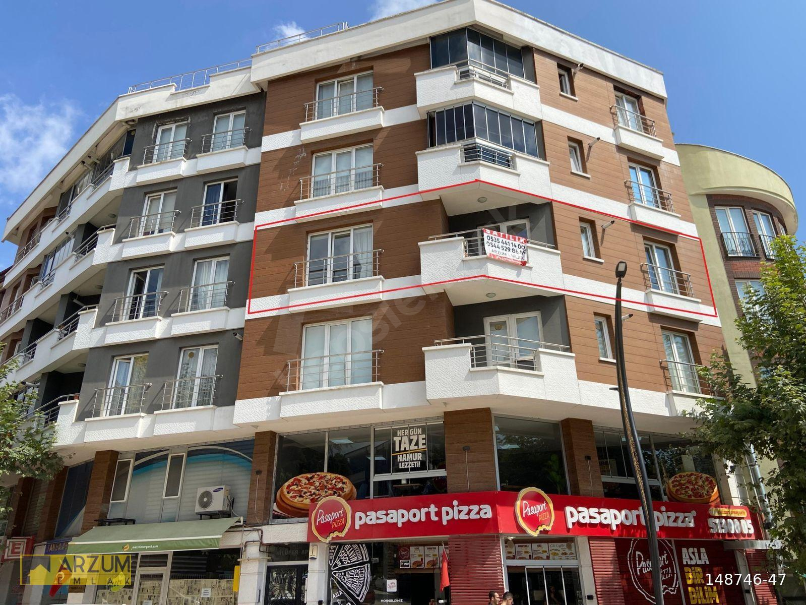 ARZUM EMLAK'TAN SOFULAR MAH. CADDE MERKEZDE SATILIK ARA KAT 3+1 LÜX DAİRE