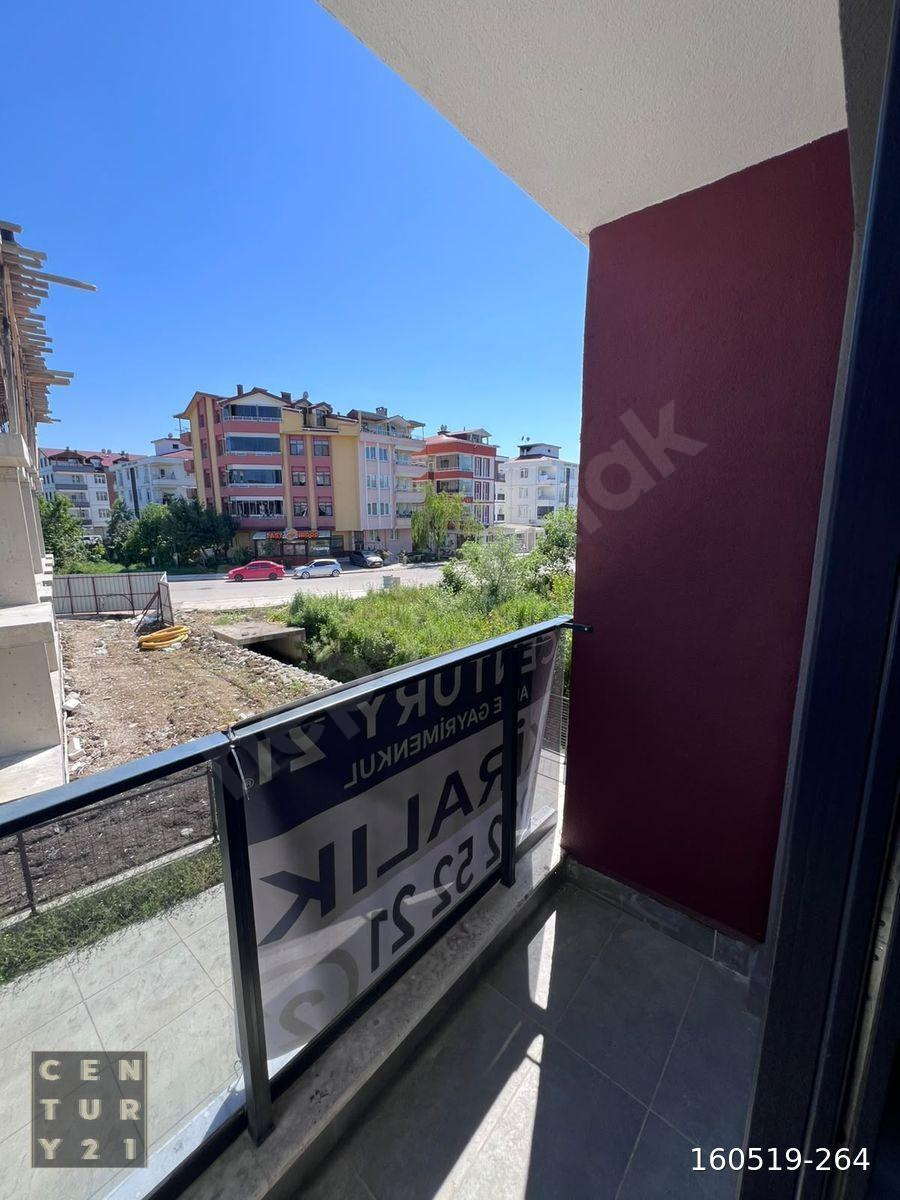 CENTURY 21'DEN DENİZE YÜRÜME MESAFESİNDE 1+1 KİRALIK DAİRE !