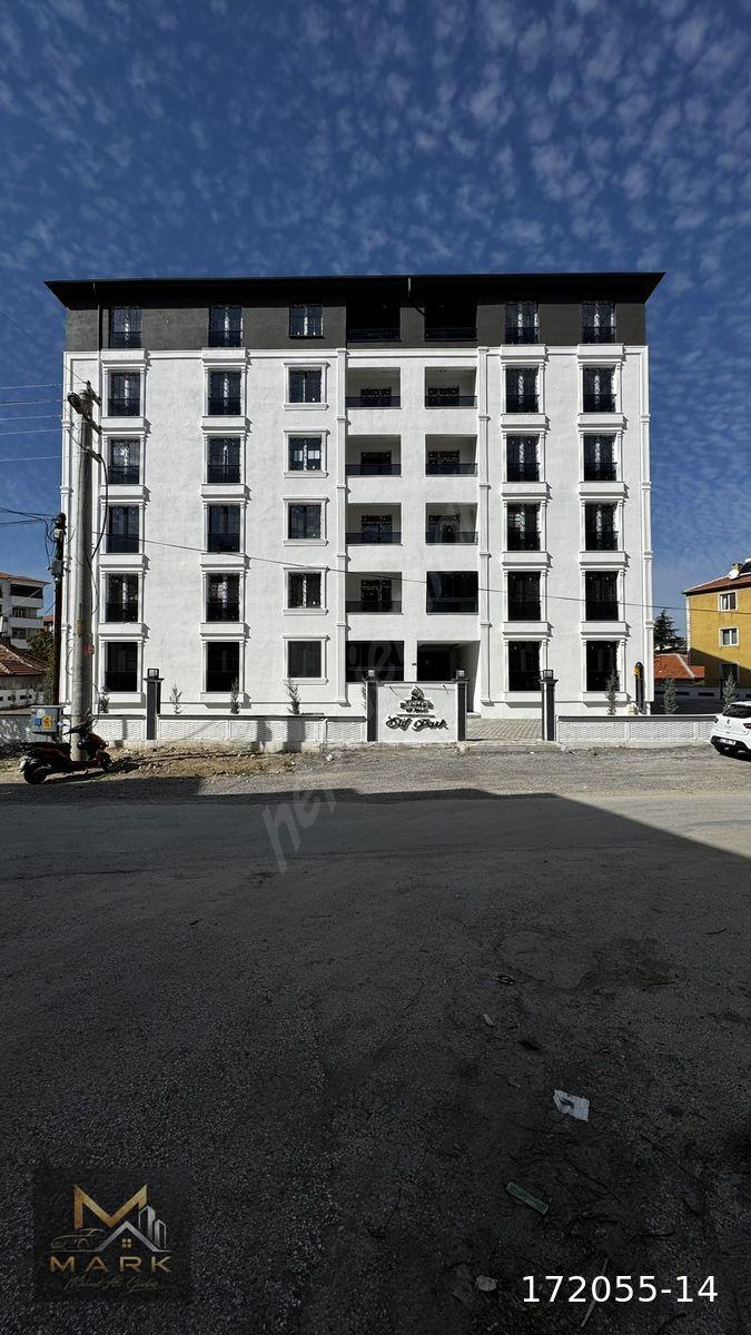 KONYA EREĞLİ HACI MUSTAFA MAHALLESİ’NDE GÜNEYDOĞU CEPHELİ LÜKS 3+1 SATILIK DAİRE