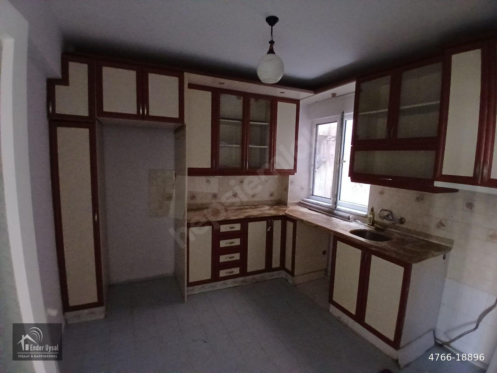 ENDER UYSAL GAYRİMENKULDEN FORUMA KOMŞU SATILIK 2+1 DAİRE..