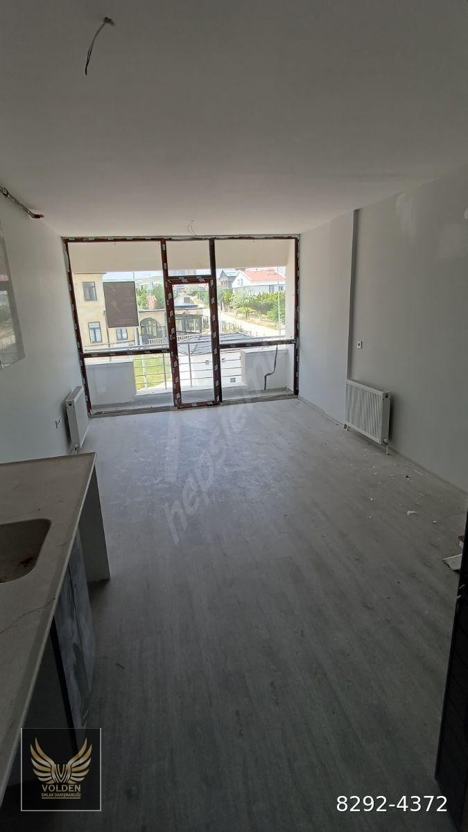 BAĞLICA DA FAKÜLTE KARŞISI 1+1 APART DUBLEX DAİRE K.GARAJLI