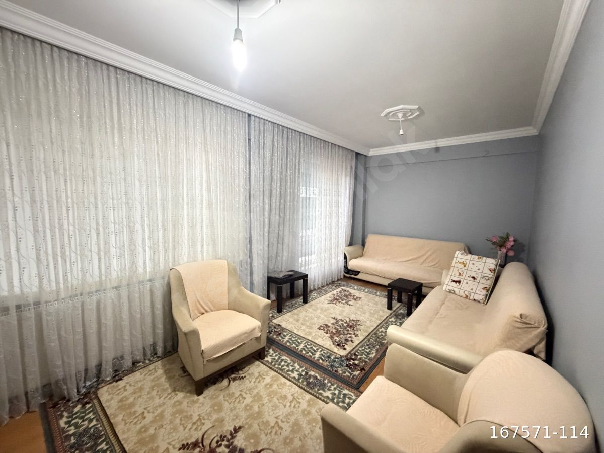 HACIOĞLU GM COLLESİUM YAKININDA SATILIK 2+1 ARAKAT