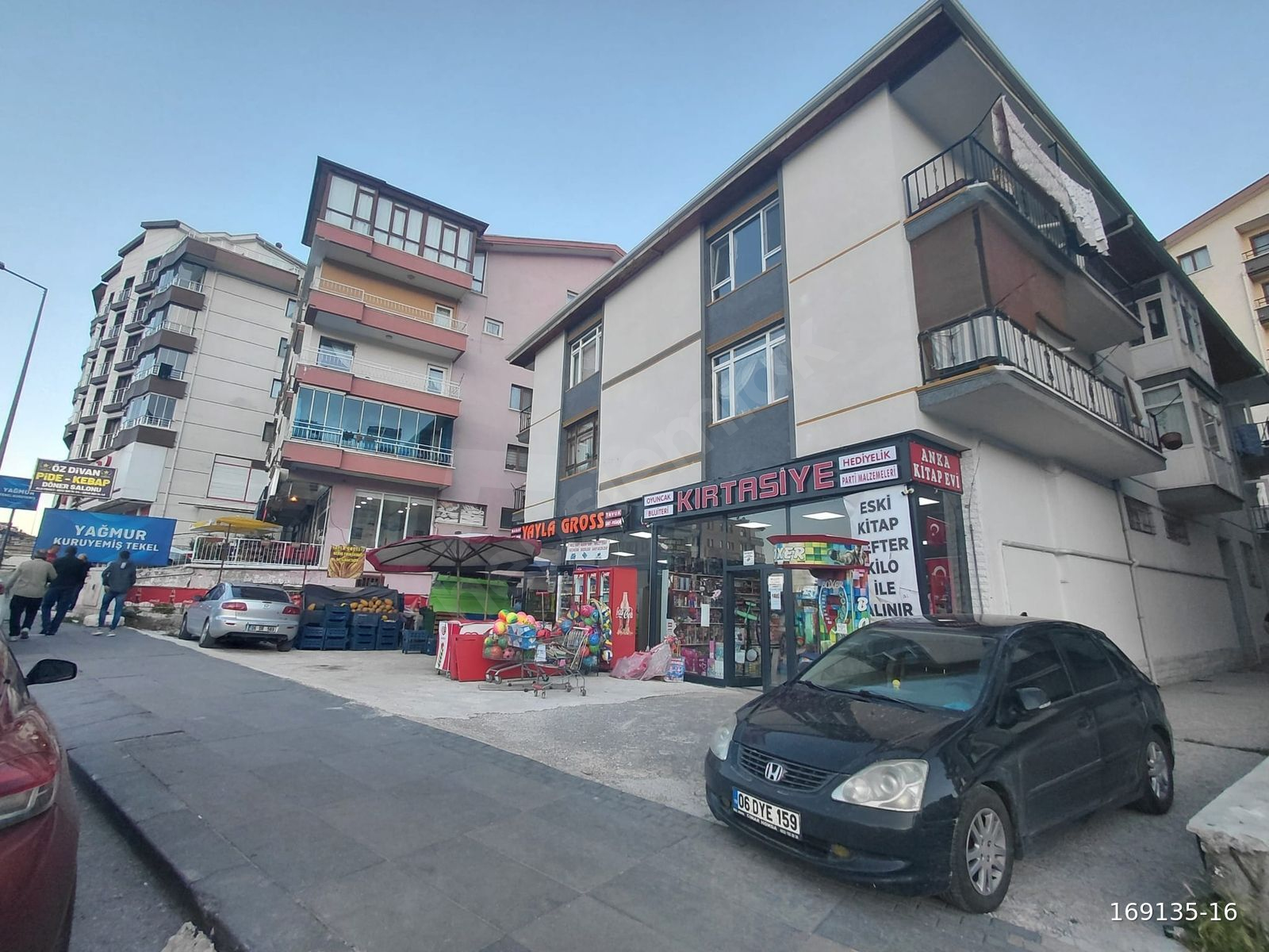 YAYLA'DA Y.GİRİŞ BALKONLU 3+1 MASRAFSIZ KİRALIK DAİRE