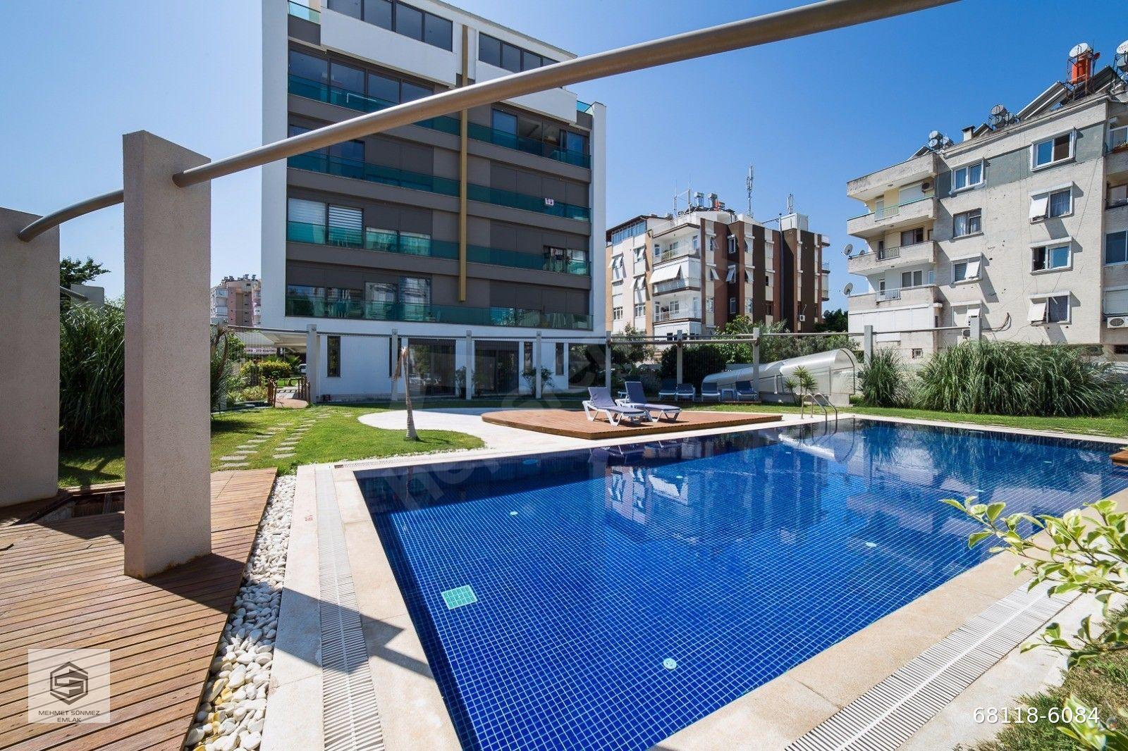 Şirinyalı'da İstinye Avlu Evlerinde 3+1 Dublex