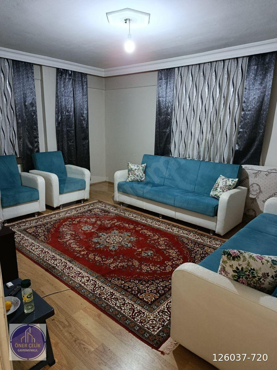 GÖLCÜK ÇARŞIDA EŞYALI 2+1 ARAKAT KİRALIK DAİRE