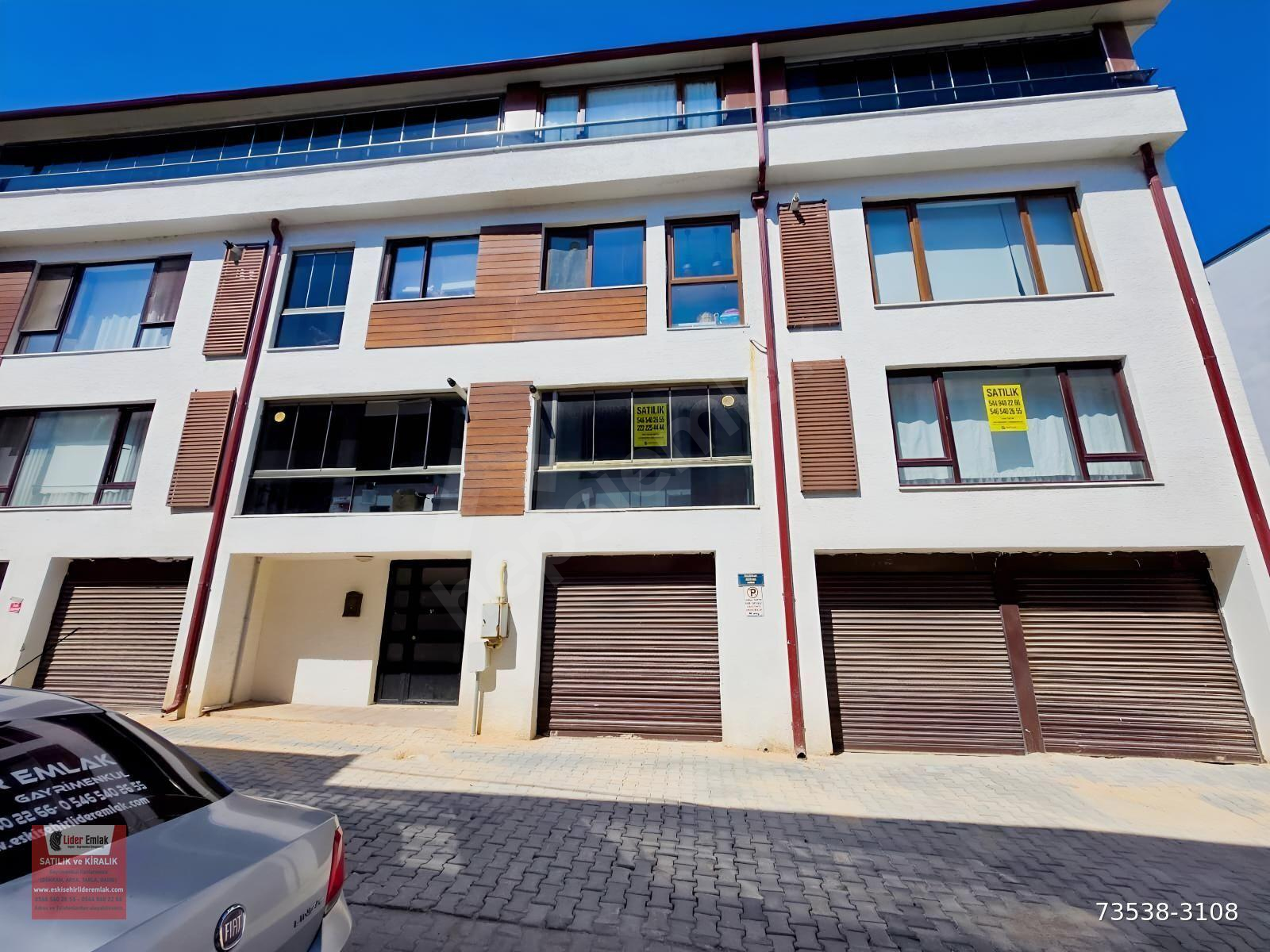 ESKİŞEHİR SAZOVA MAHALLESİ STADYUM YAKIN SATILIK 3+1 135m2 DAİRE