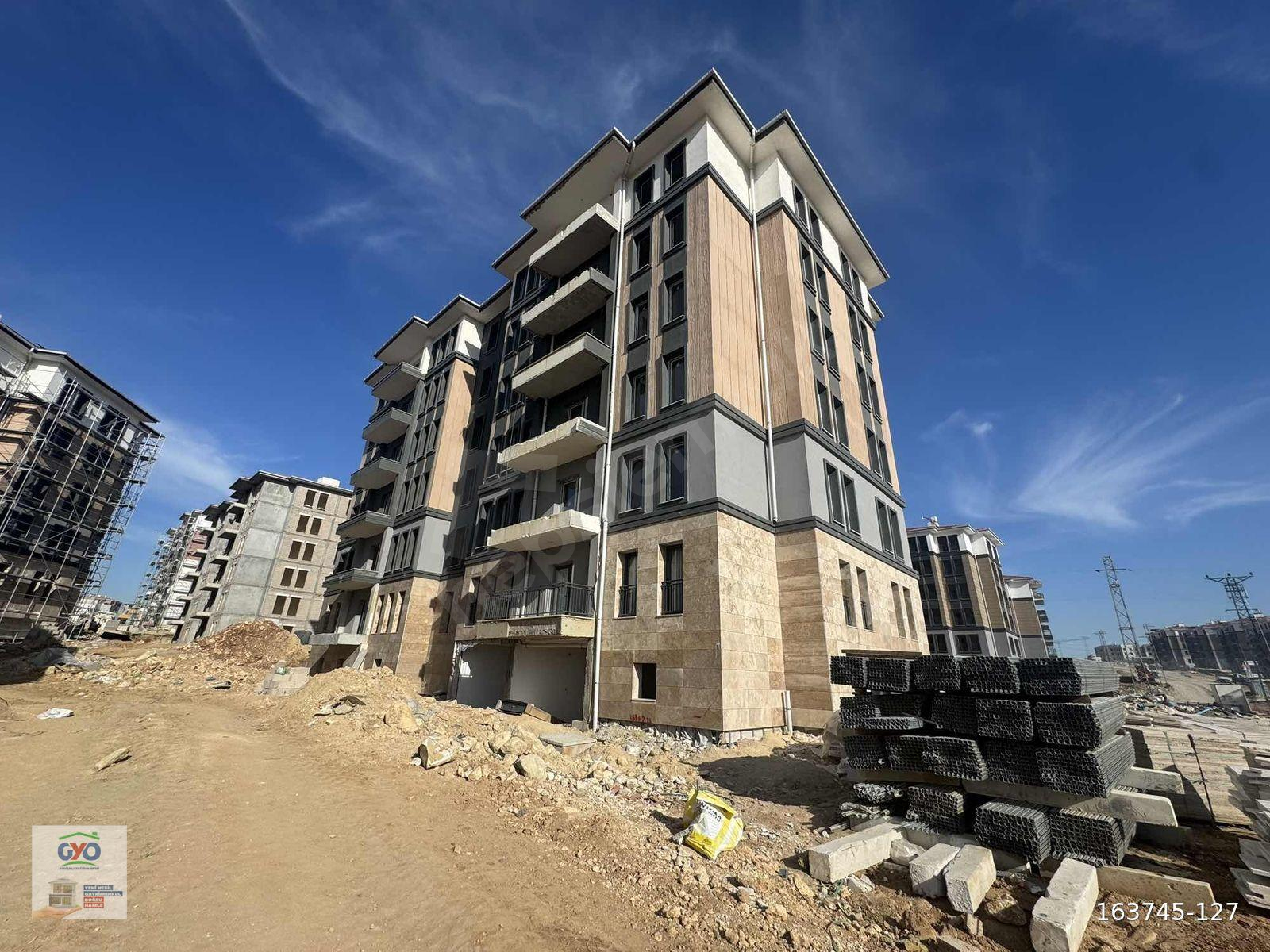 SAZLIBOSNA'DA SATILIK 3+1 ARA KAT DAİRE FIRSATI