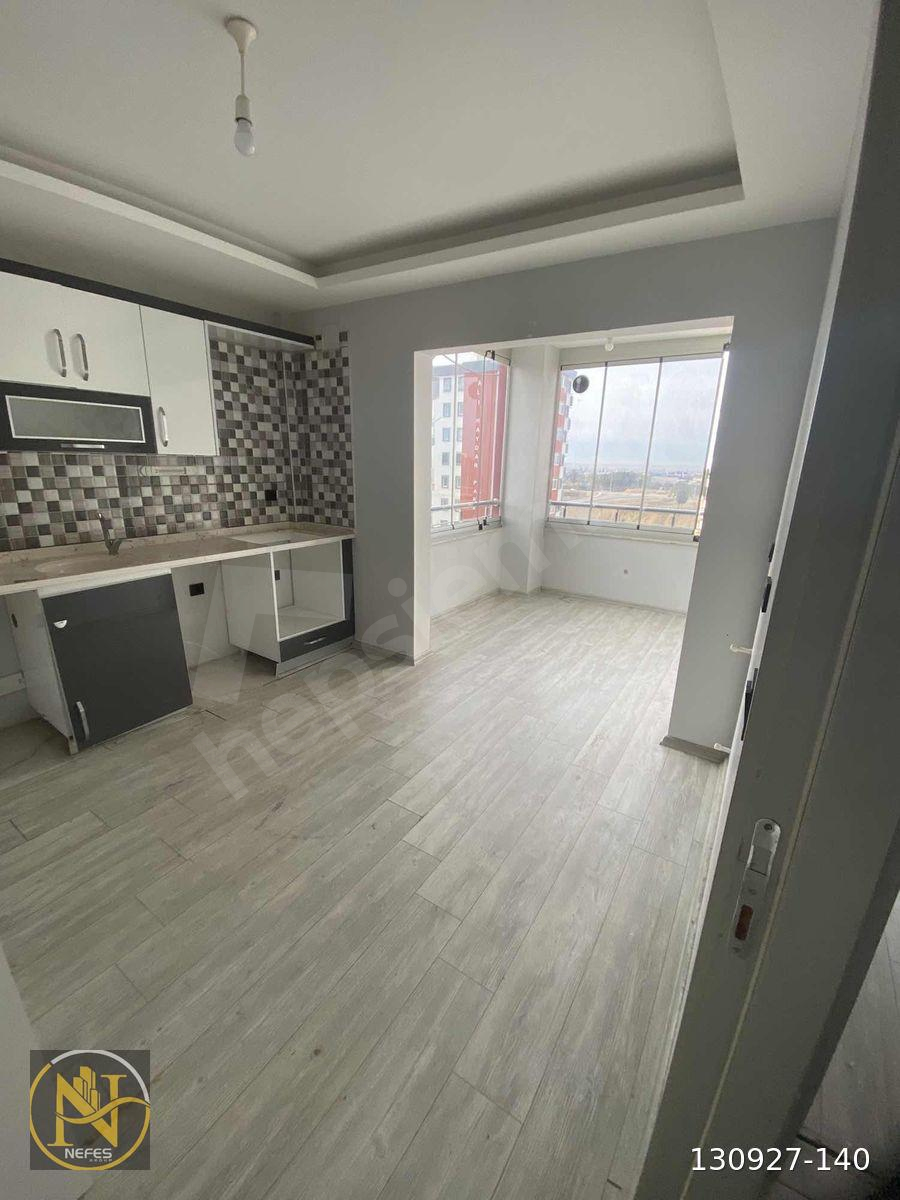 ÇARKIPARE'DE 2+1 KAPALI MUTFAK OKULA STADYUMA YAKIN GENİŞ DAİRE