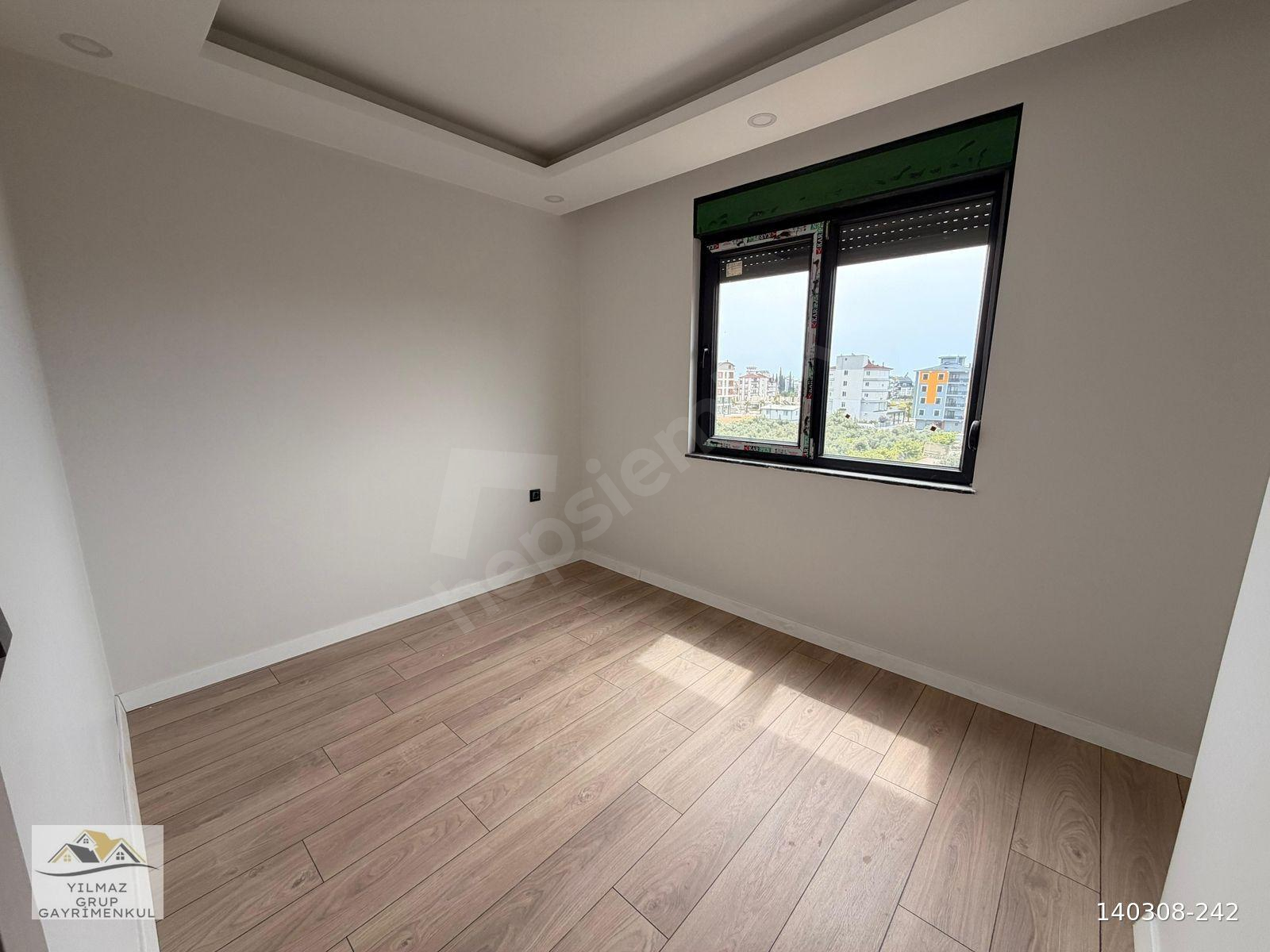 ÖNÜ KOMPLE AÇIK A KALİTE FERAH DAİRE 2+1 90M2