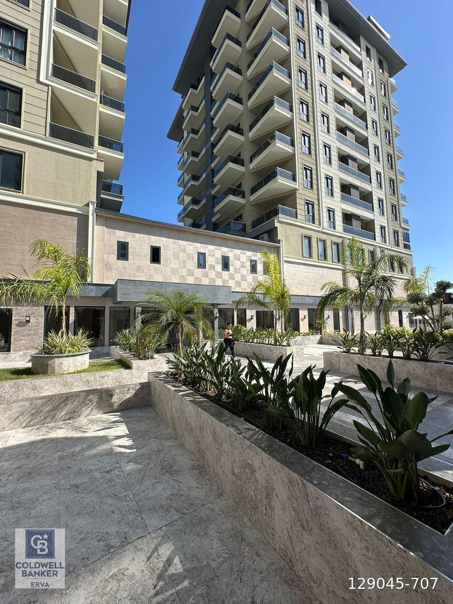 Alanya Mahmutlarda Toros Bulvar Sitesi 1+1 satılık daire