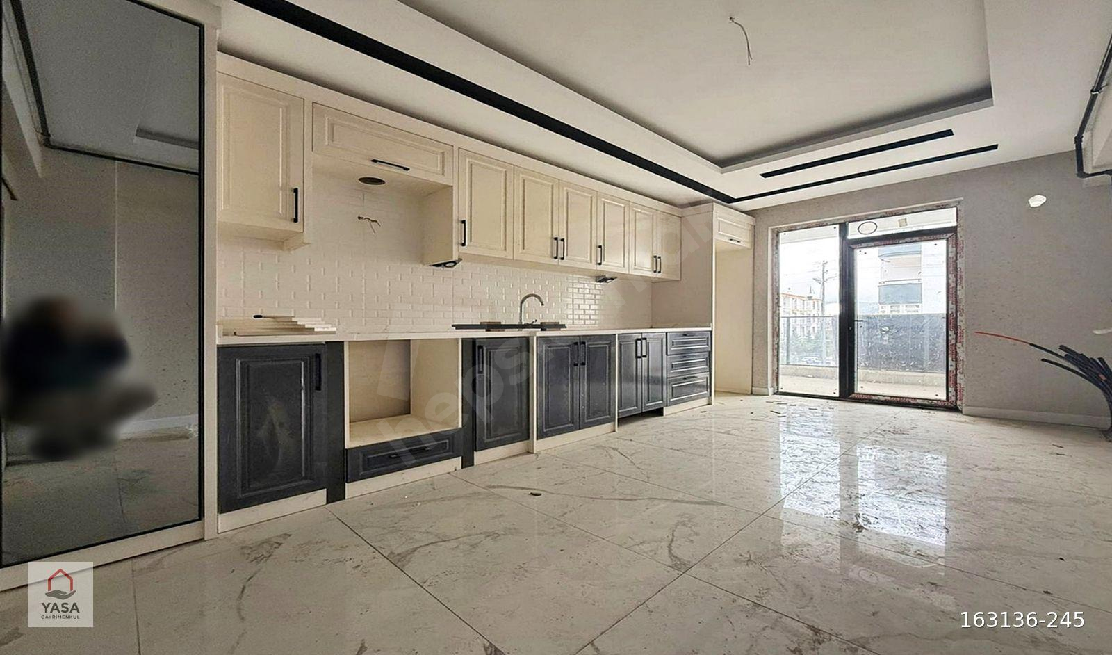 YASA'DAN KARAKAYADA 1.KAT 4+1 FULL YAPILI E.BANYOLU DAİRE !!!
