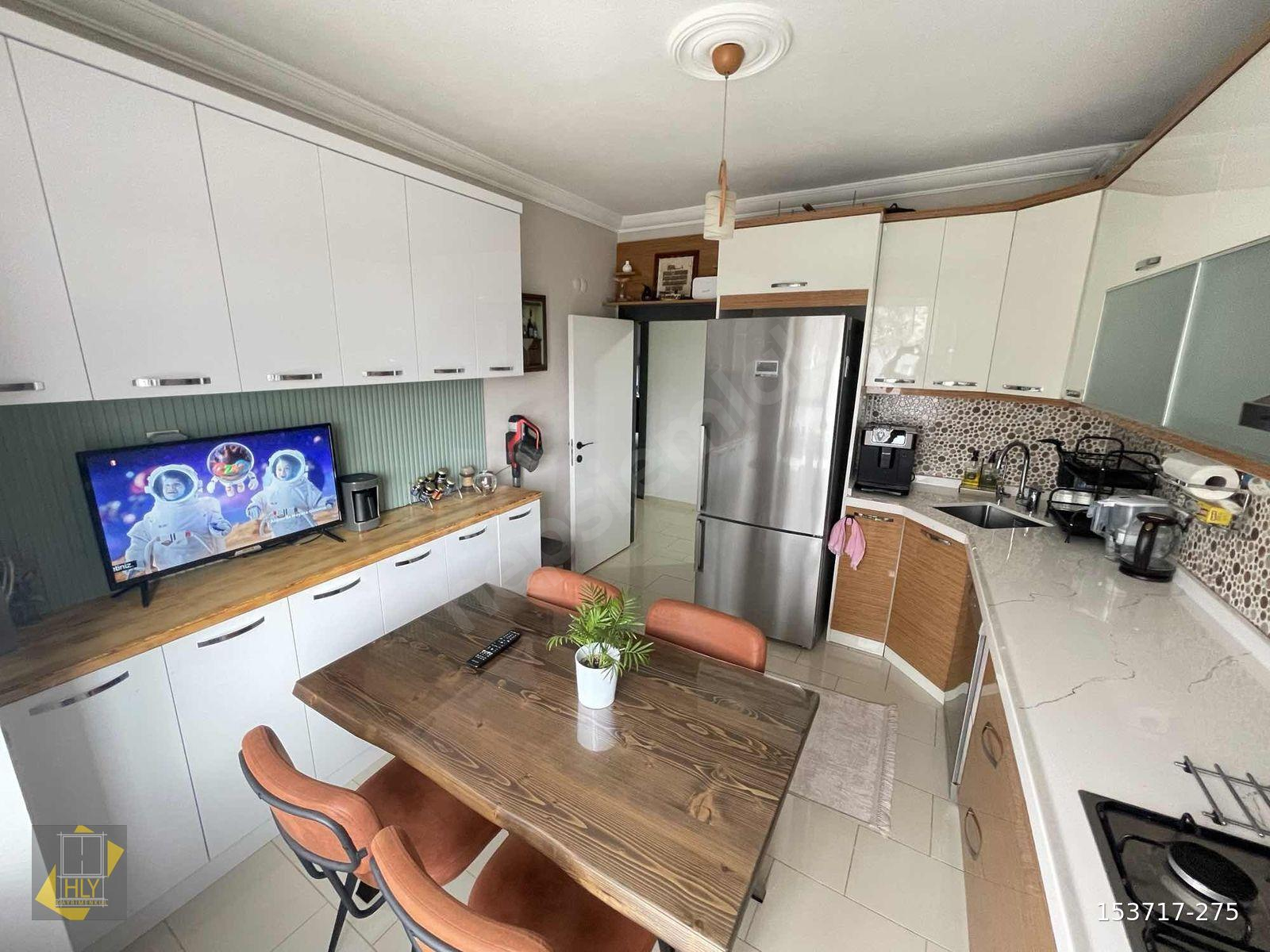 HLY GAYRİMENKULDEN KASAPLAR MH DE 3+1 145 M SATILIK DAİRE