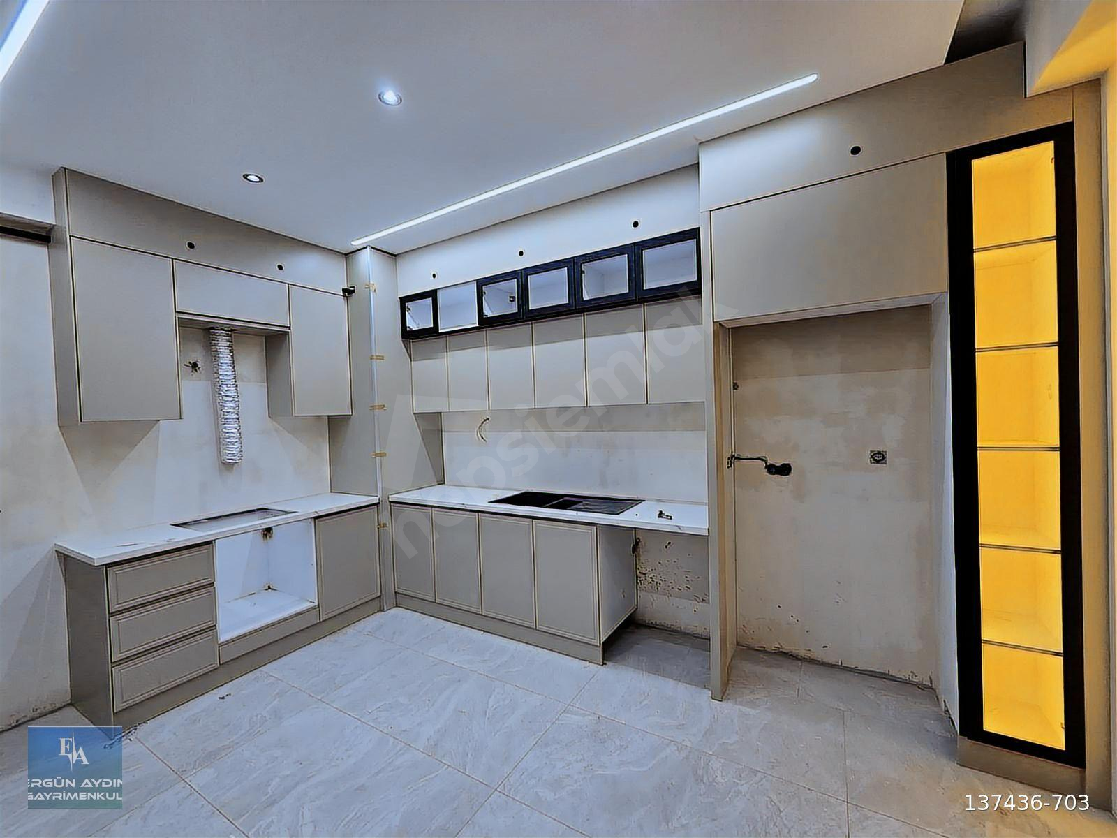 ERGÜN AYDIN'DAN YENİŞAFAK'DA BÖLGENİN EN GENİŞ 2+1 140M2 DAİRESİ