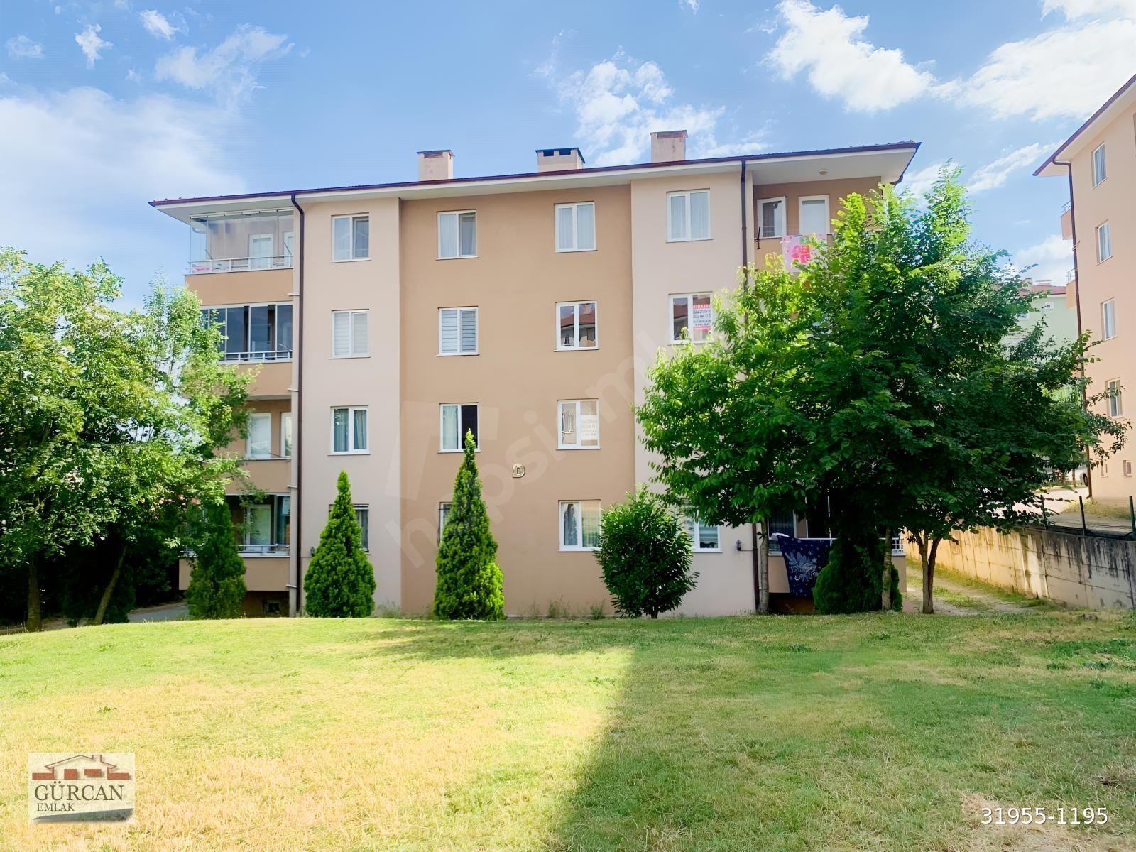 Burak Kent Sitesinde Asansörlü 3+1 Kiralık Daire