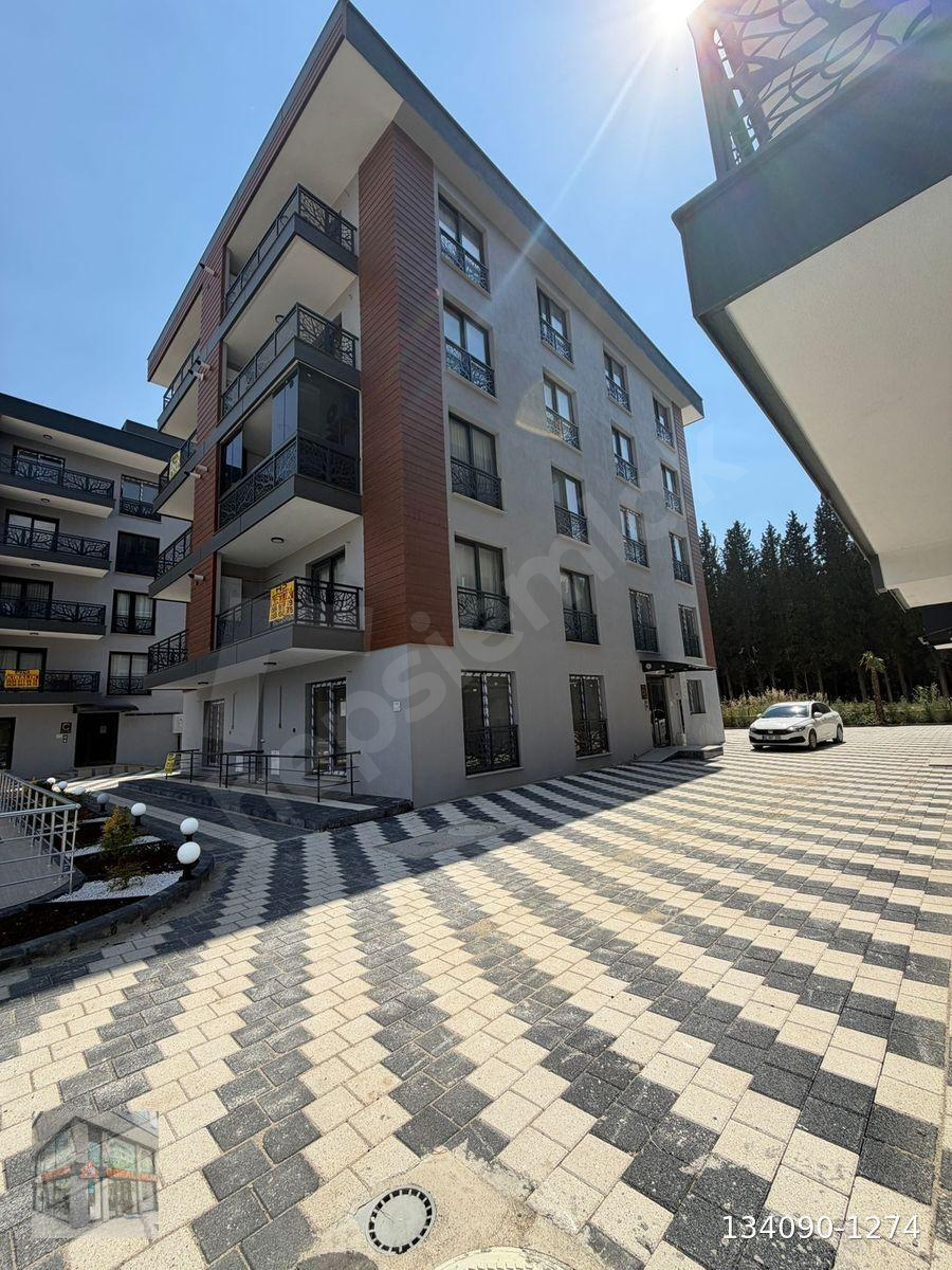 GÖRAL EMLAK'TAN SATILIK ARAKAT 1+1 HAVUZLU SİTEDE DAİRE