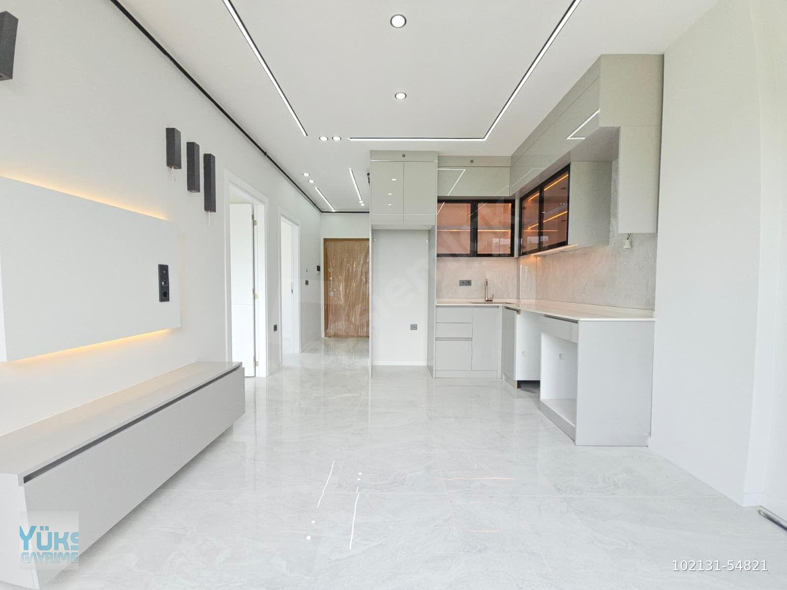 Denizli şemikler mahallesinde 2+1 100 m2 açık mutfak satılık arakat daireler