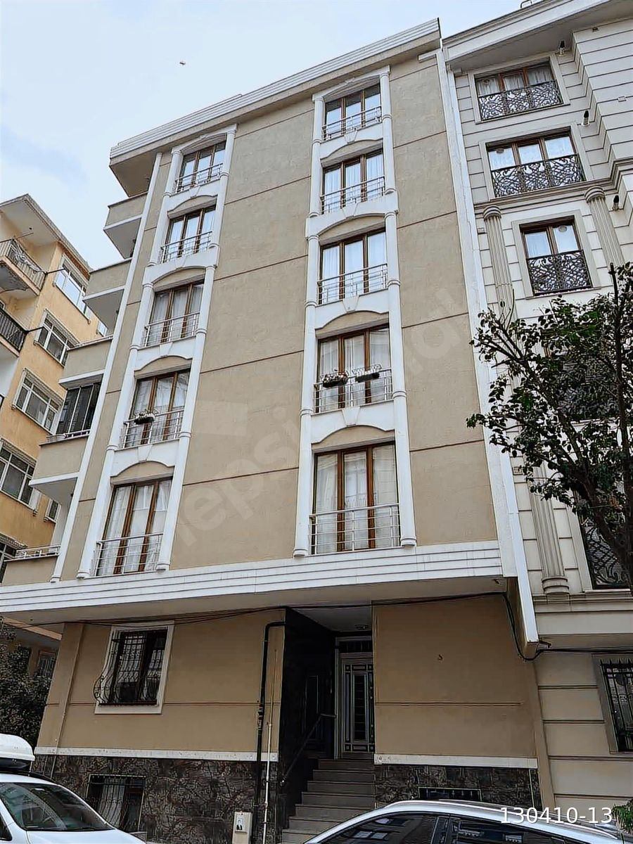 BAHÇELİEVLER SİYAVUŞPAŞA MAHALLESİ MERKEZİ BAKIMLI SATILIK 3+1