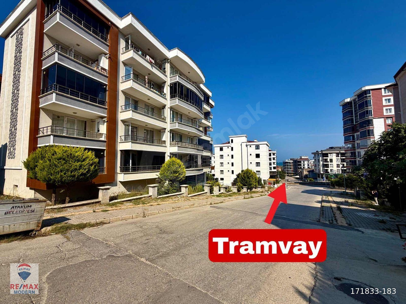 Atakum Körfez'de Tramvaya 2.Bina Eşyalı Lüks 1+1 Daire