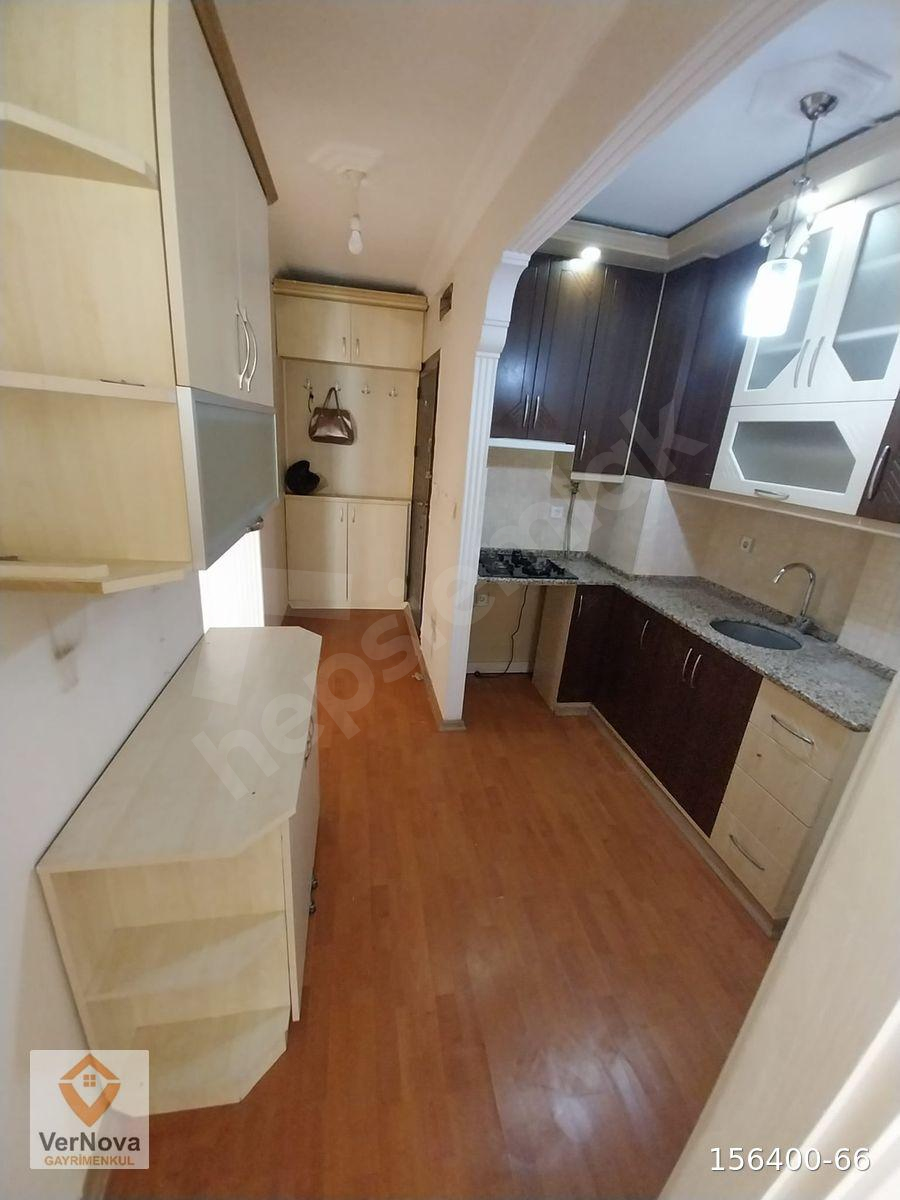 VERNOVA’DAN KİRALIK 2+1 TEMİZ DAİRE..