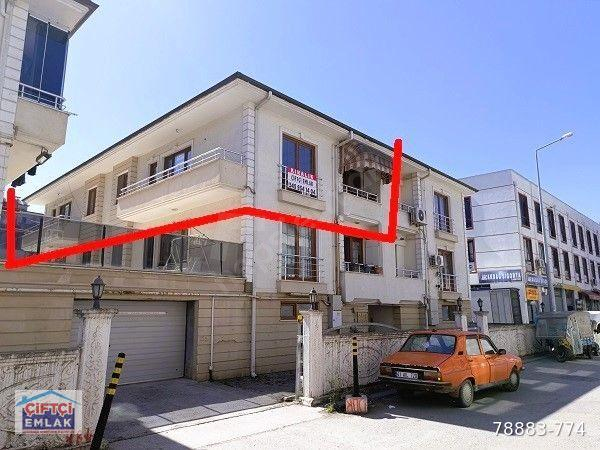 ÇİFTÇİ EMLAK'tan ÇARŞI MERKEZDE EMEK KONAKLARI'NDA SİTE İÇİ KAPALI GARAJLI