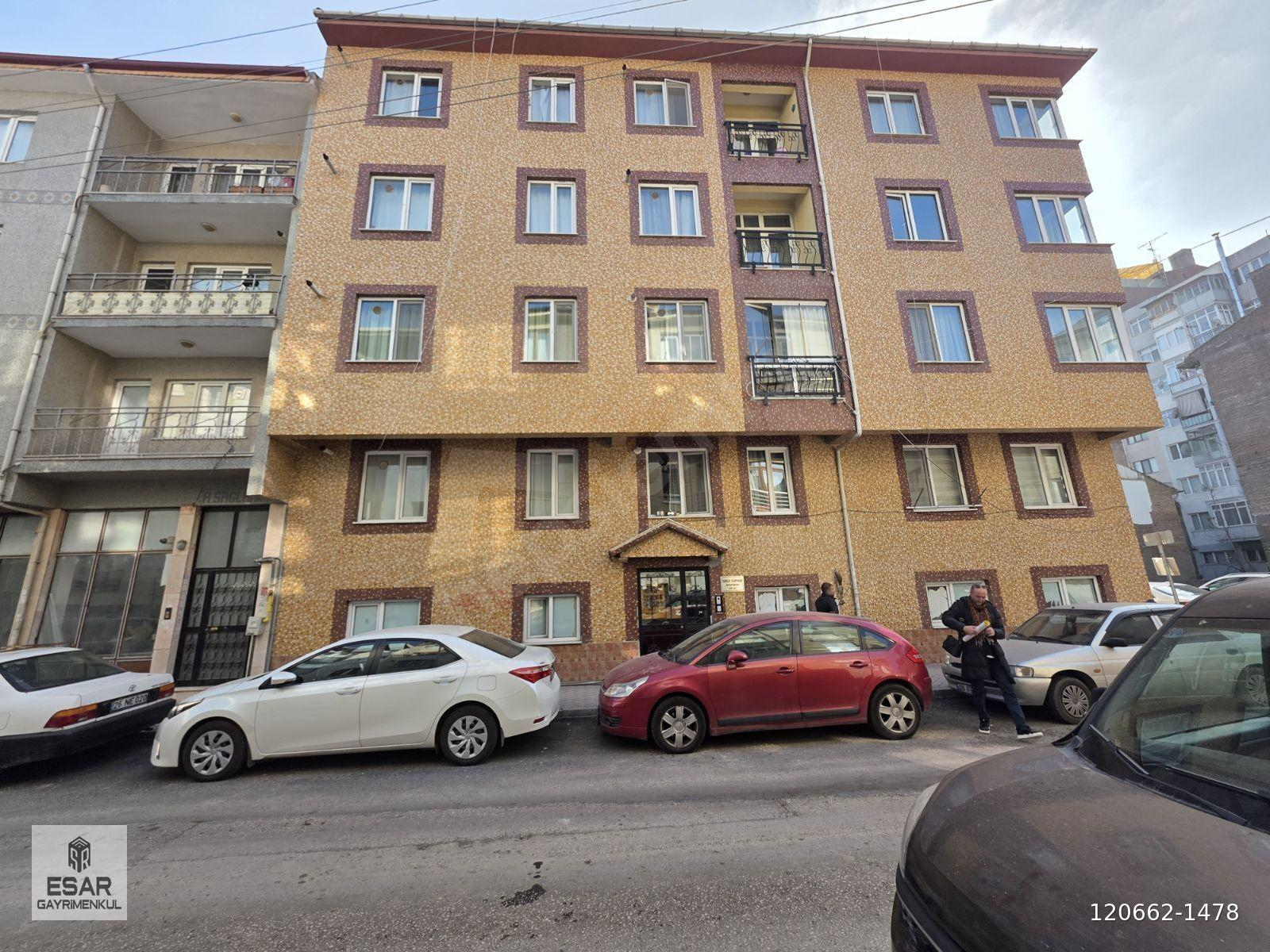 ESAR'DAN KURTULUŞ MAH 1+1 50 M2 FULL EŞYALI KİRALIK APART