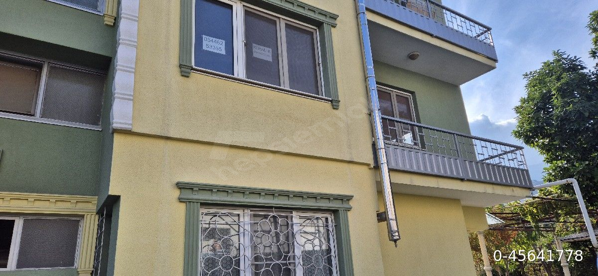 merkezde çok güzel 3+1 kat kaloriferli, güneş enerjili daire