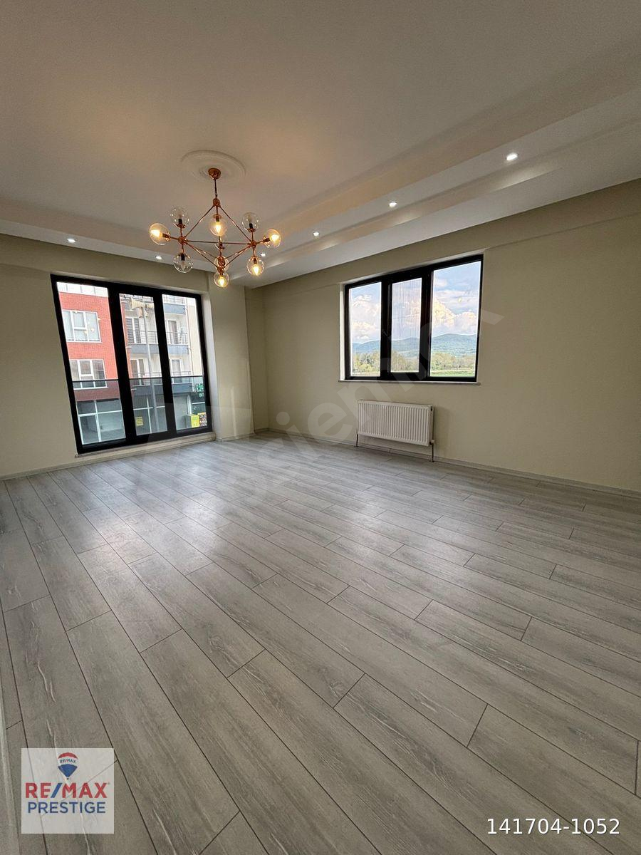 BİGA-ÇAN CADDESİ ÜZERİN'DE SATILIK 3+1 MODERN DAİRE