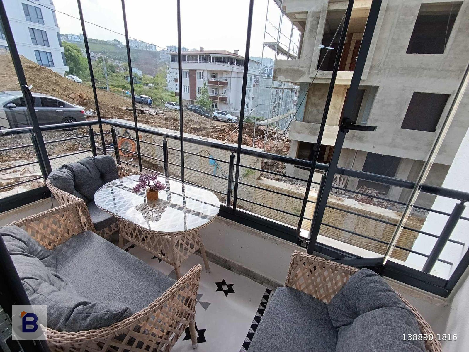 BULUT EMLAKTAN İSKANLI CAM BALKONLU GENİŞ 1+1 DAİRE