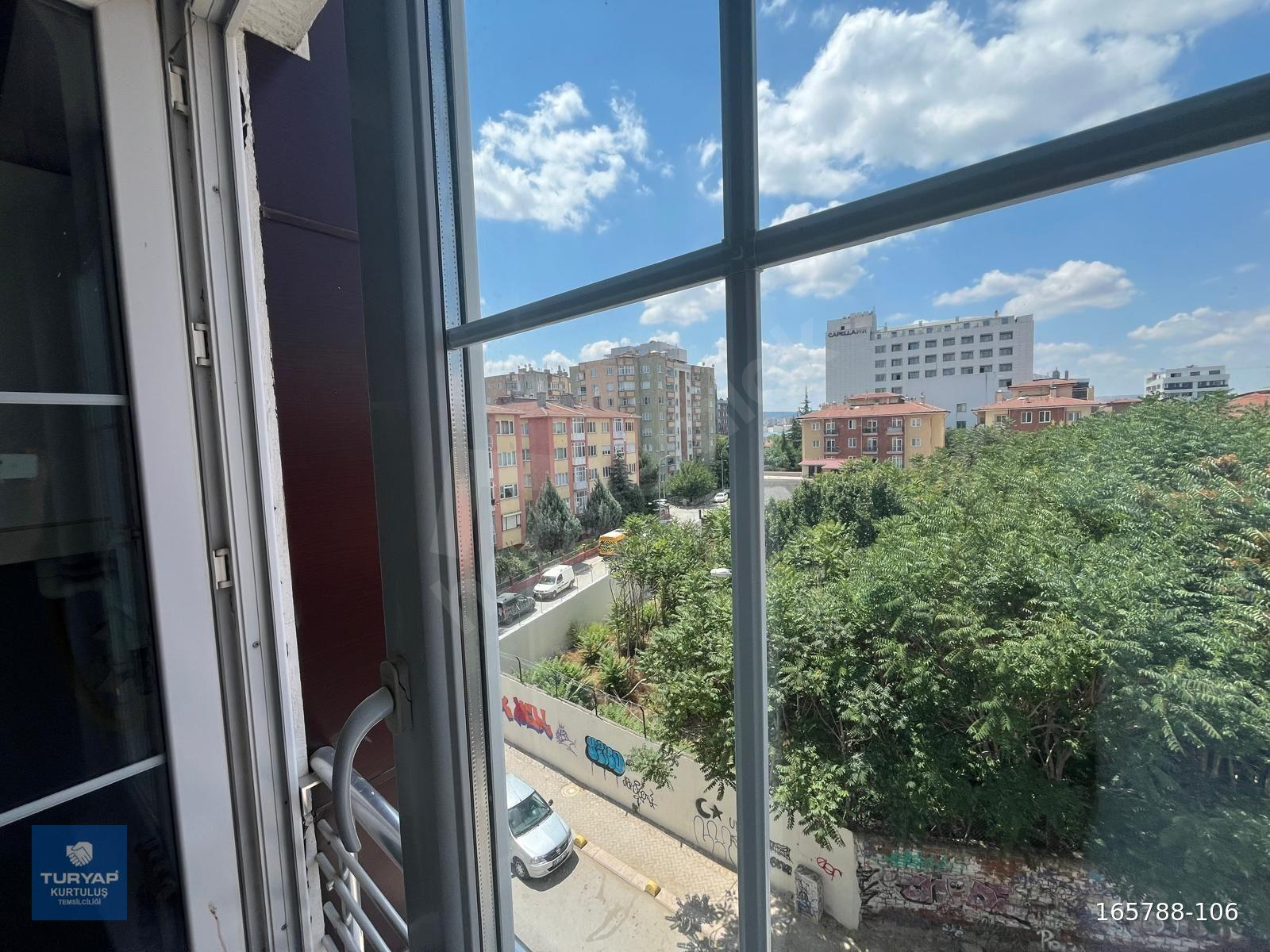 TURYAP KURTULUŞ'TAN BAĞLAR'DA SATILIK 1+1 DAİRE