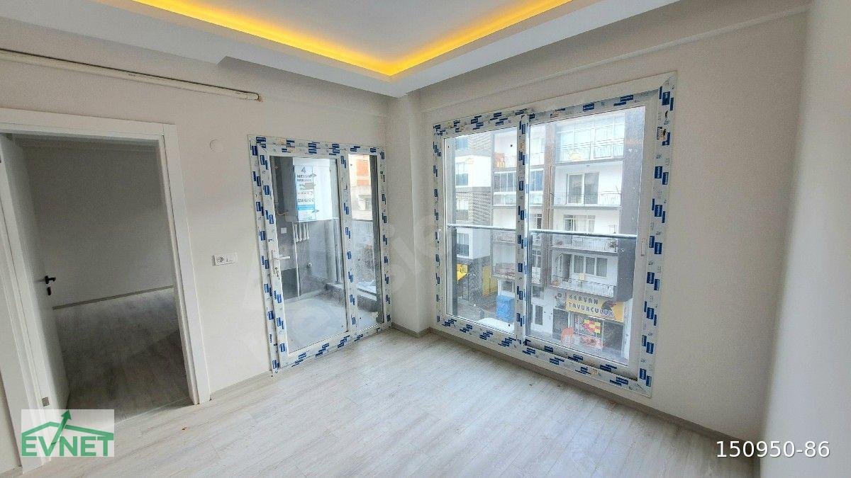 Kuşadası Merkezde Yatırımlık Satılık 1+1 Daire