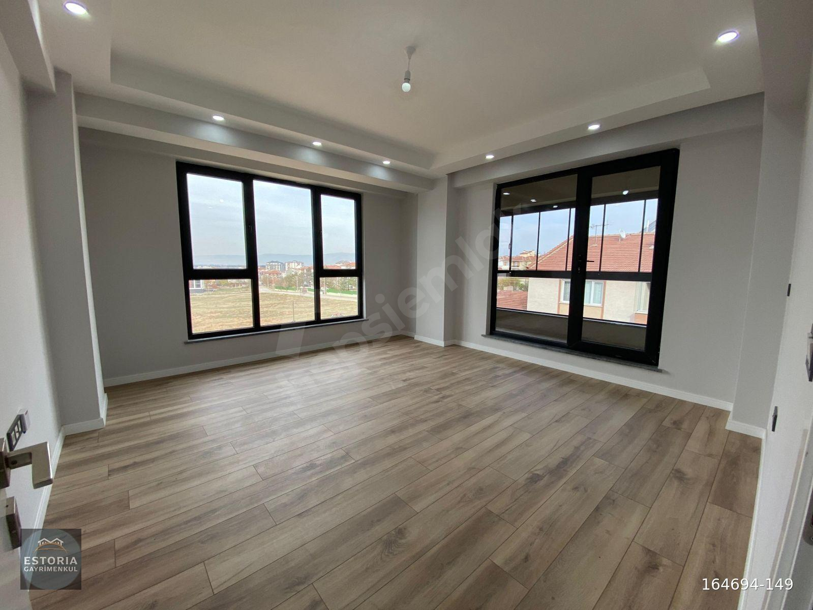 ESTORIA'DAN ŞEHİR HASTANESİ YAKINI İSKANLI, KULLANIŞLI 2+1 DAİRE