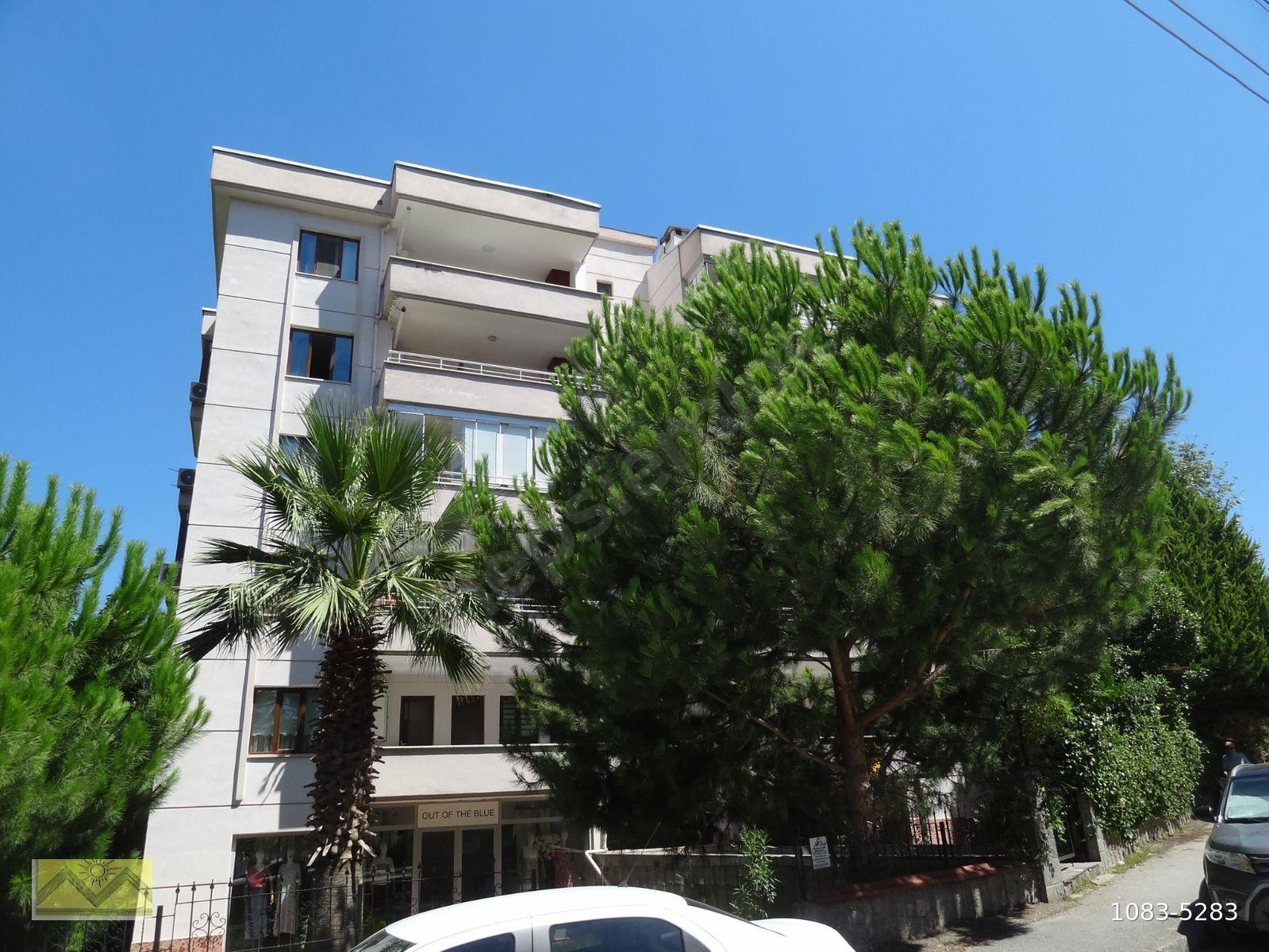 GAZİ CD NESRİN FUAT BURSALI İLKOKULUNA YAKIN