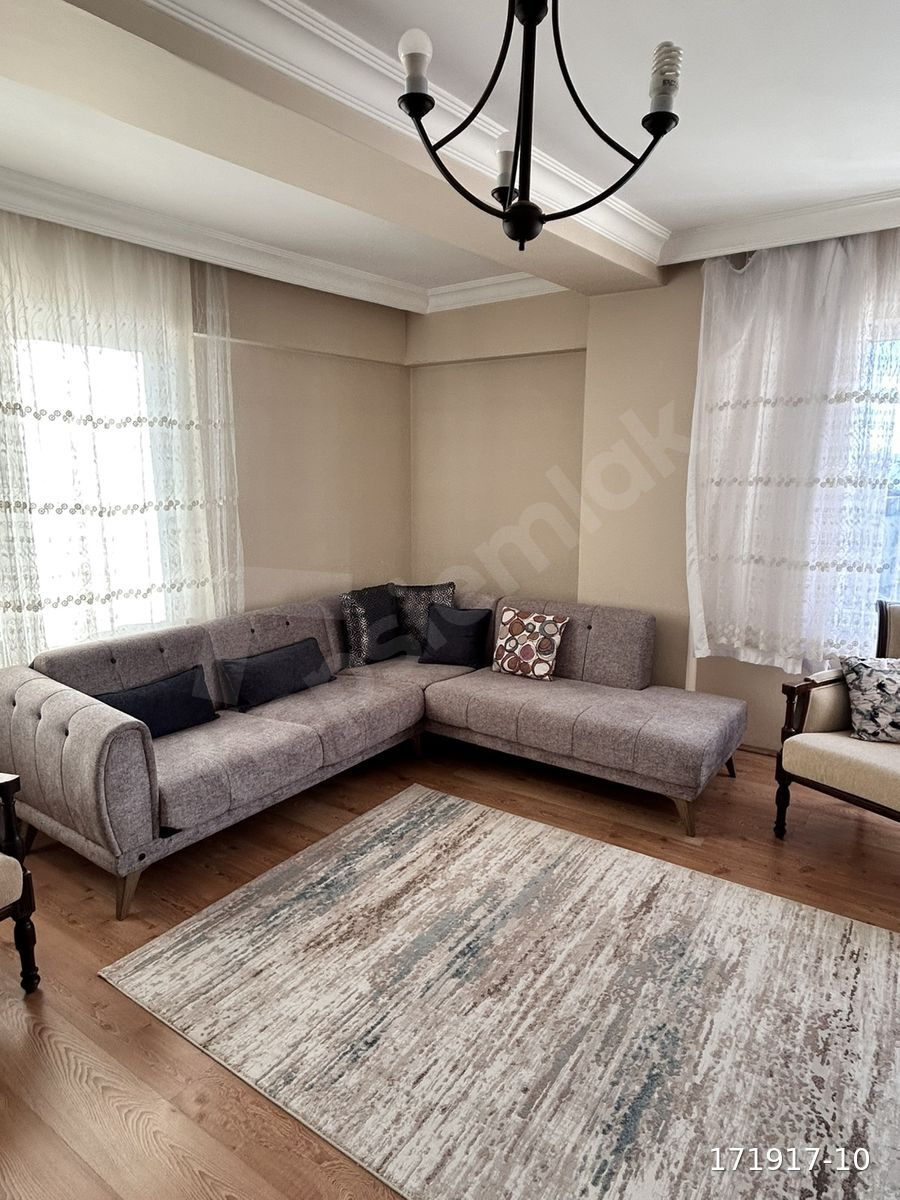 Gelibolu Yazıcızade mahallesinde Eşyalı Kiralık 1+1