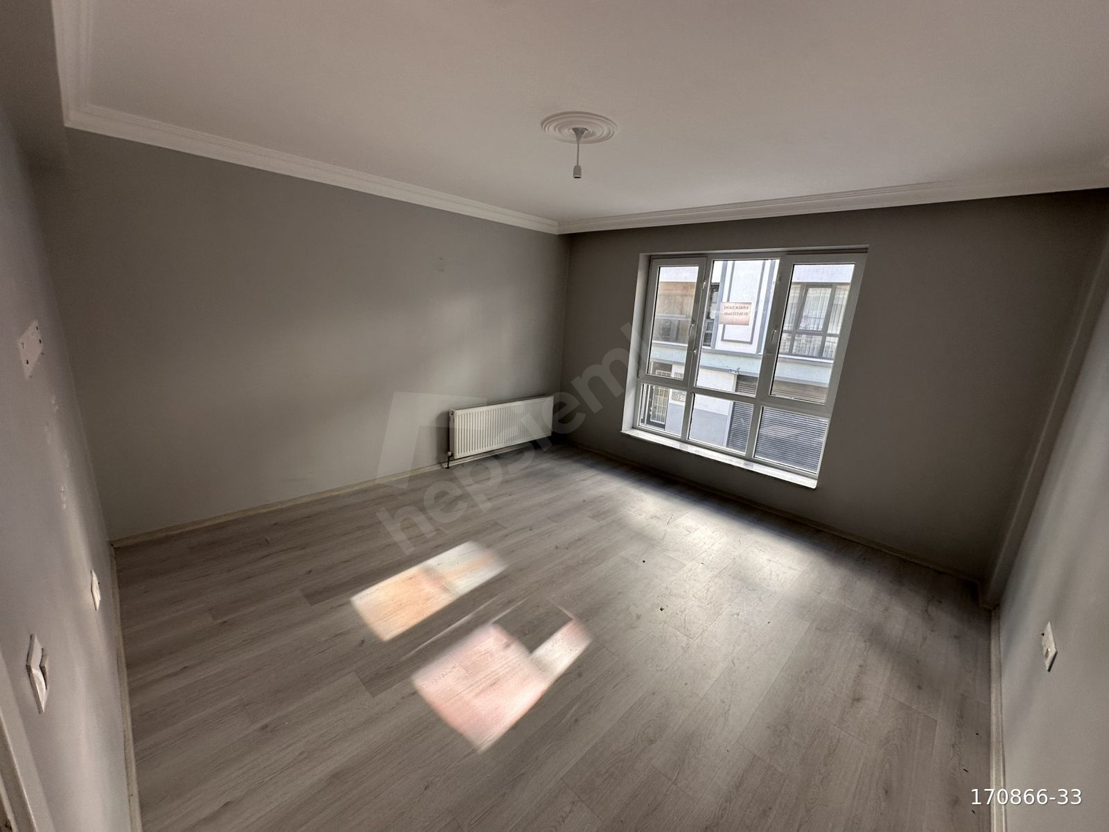 ÜNİVERSİTE YAKINI GENİŞ KULLANIŞLI 2+1 KİRALIK DAİRE