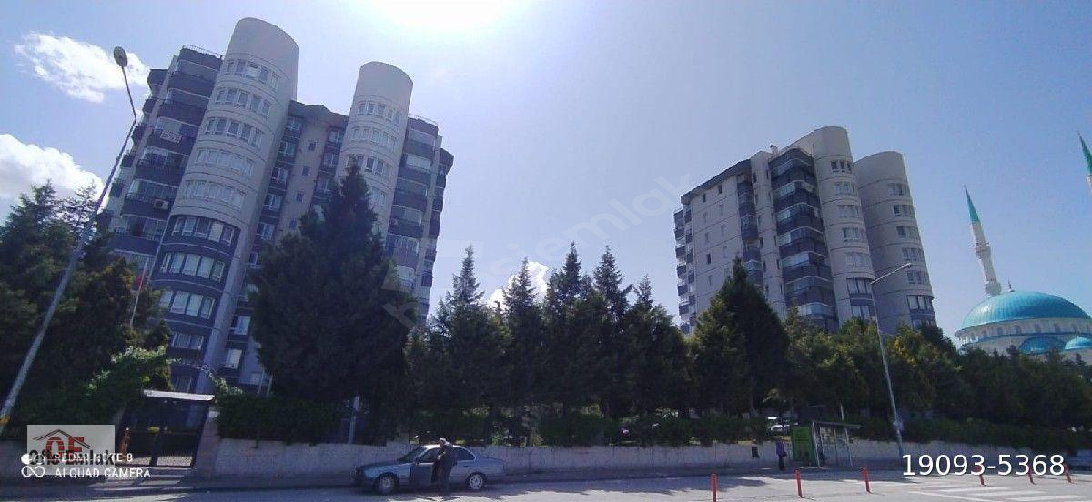 OFİSTEN ERYAMANDA 3+1 ARAKAT 125 M2 SİTE İÇİ CADDE ÜZERİ EBEVEYN BANYO +KİLER