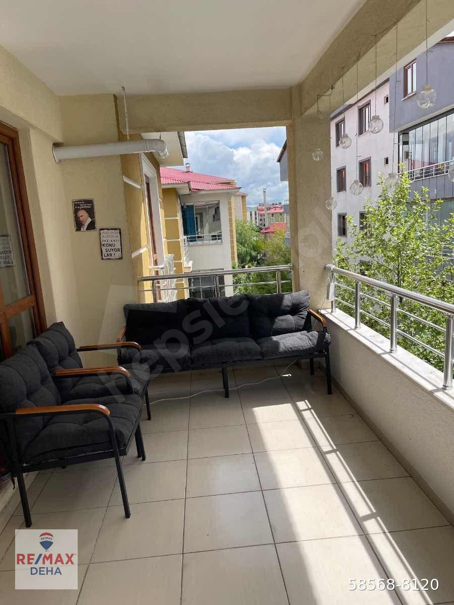 BAHÇEŞEHIR KONAKLARI'NDA SATILIK 3+1 DAIRE