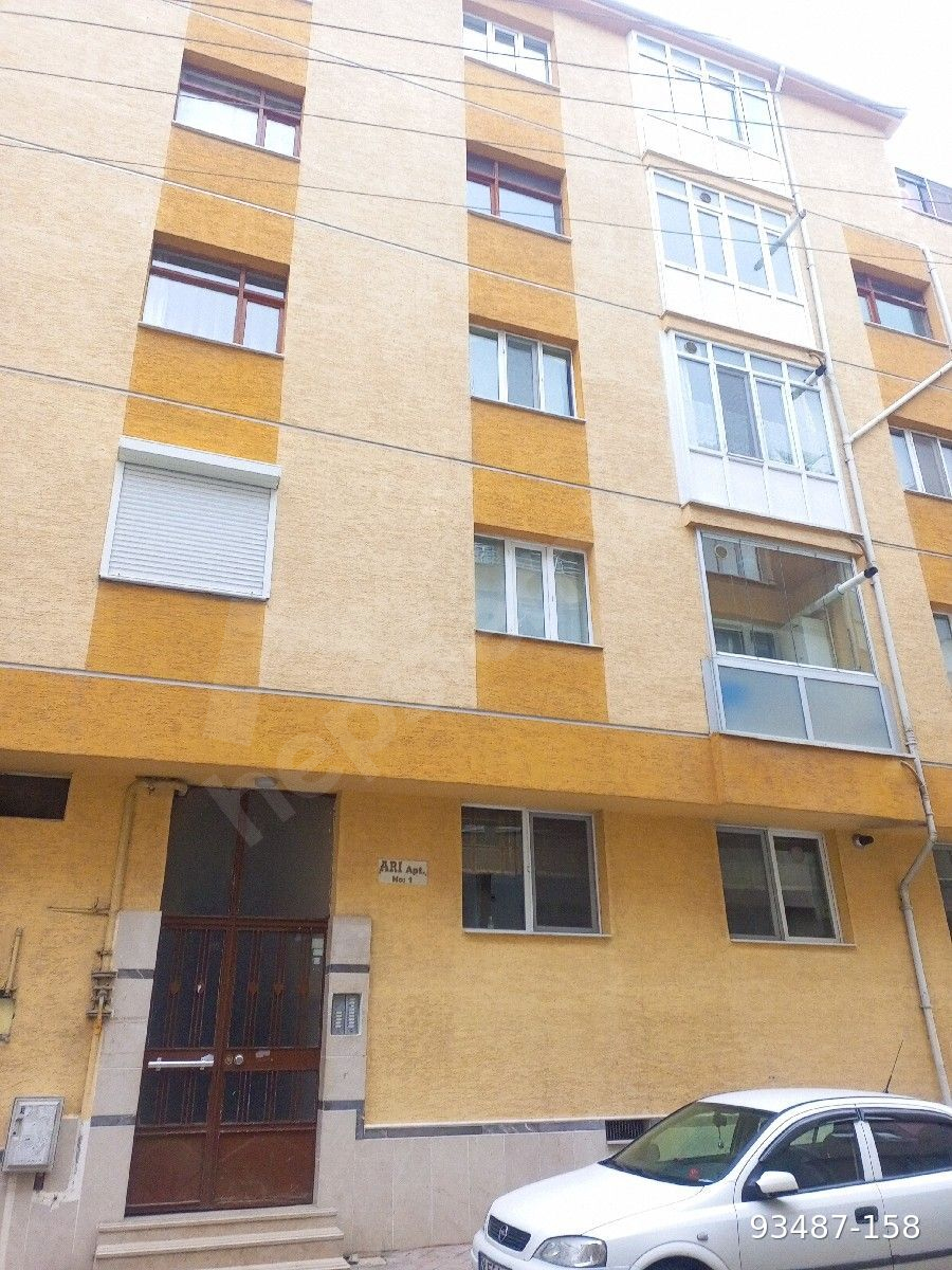 MİRAÇ EMLAK TAN GÖKMEYDAN DA SATILIK ÇOK GENİŞ 4+1 DAİRE