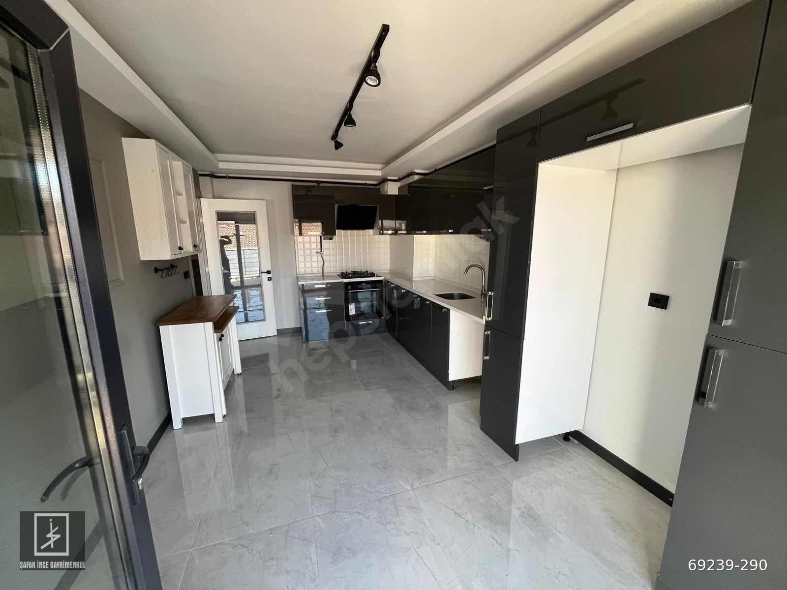 ULUÖNDER 190 m² NET 4+1 DUBLEKS | 2 TERAS | ASANSÖR