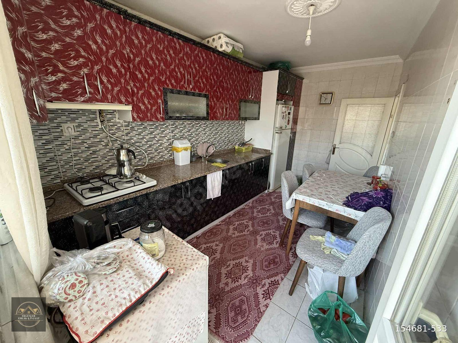 BAĞCILAR 100. YIL MAH. 42 EVLERDE 2+1 ARA KAT DAİRE
