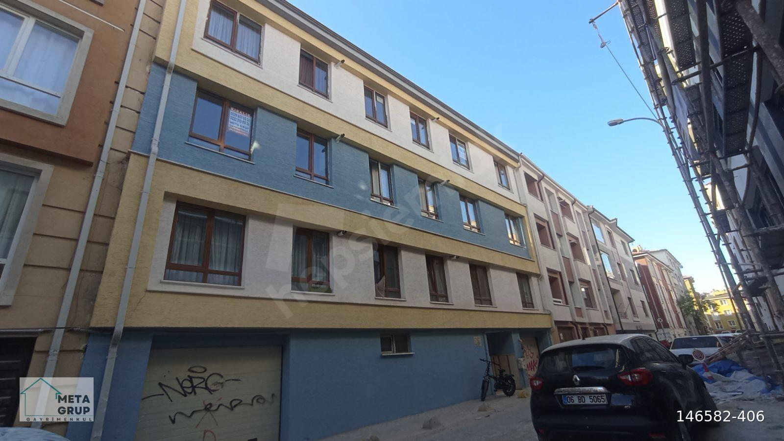 META GRUP'TAN COLLESİUM YAKINI AYRI MUTFAK OTOPARKLI 1+1 KİRALIK
