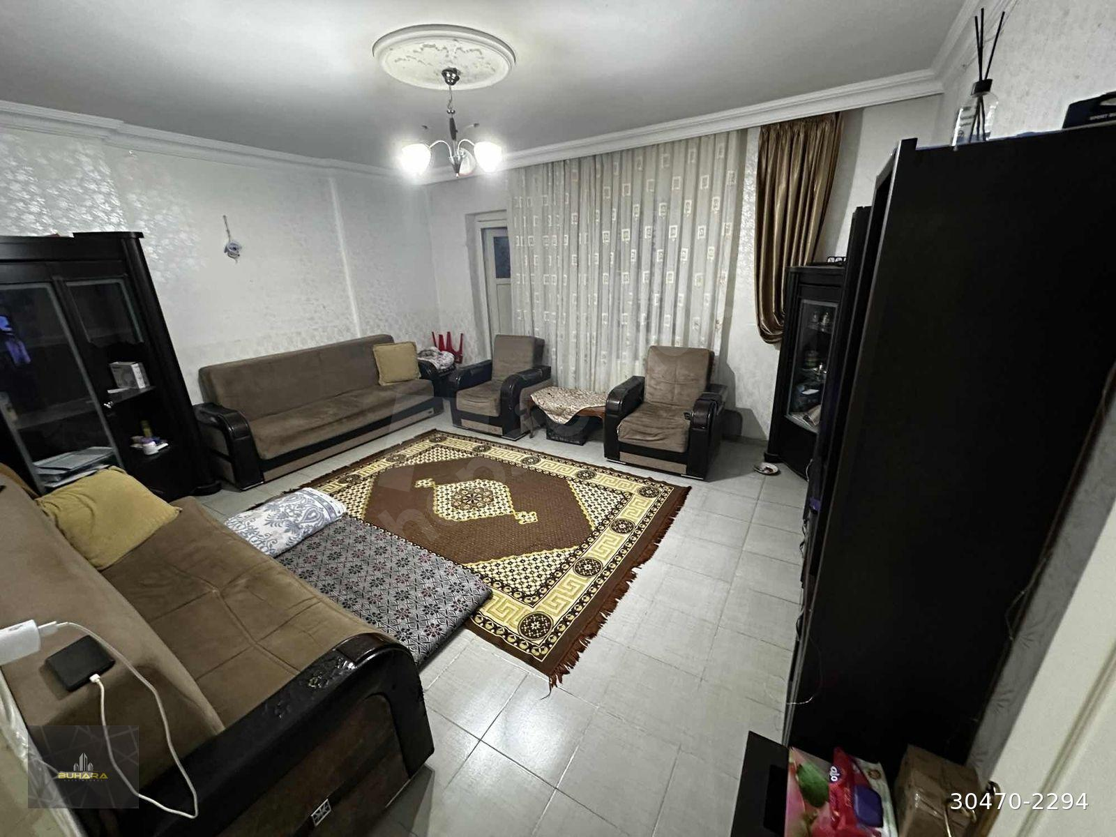 BUHARADAN ŞAHİNTEPEDE 2+0 80 M2 GİRİŞ KAT BALKONLU SATILIK DAİRE