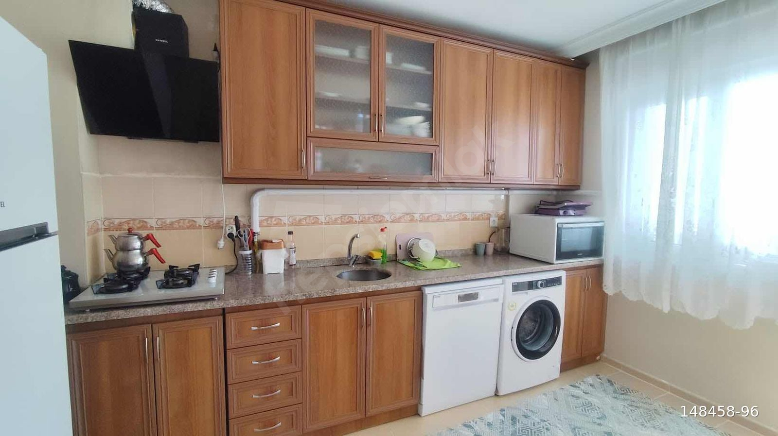 TAŞ EMLAKTAN ŞEHİR MERKEZİNDE DAİRE