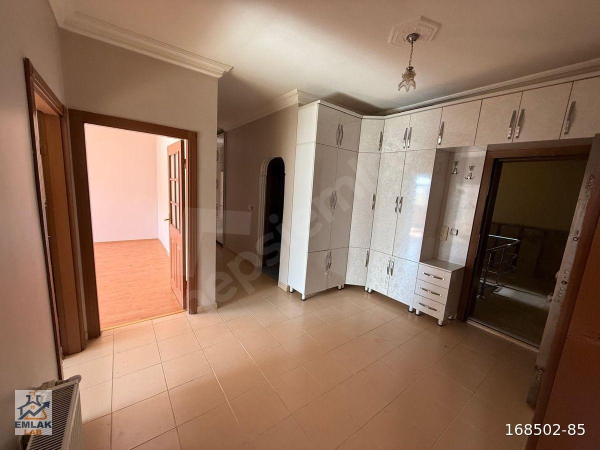 Emlak lap’tan Fatih Mahallesi’nde kiralık 3 + 1 daire