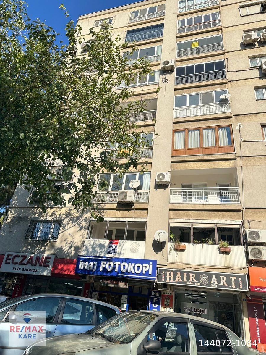 BORNOVA METRO KARŞISI 3+1 KİRALIK DAİRE