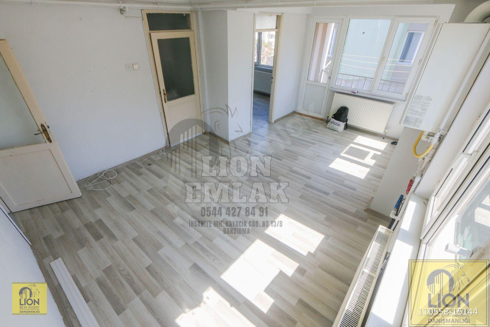 LION EMLAK'TAN SUNULLAH'TA ÇARŞI MERKEZE YAKIN SATILIK 2+1 DAİRE