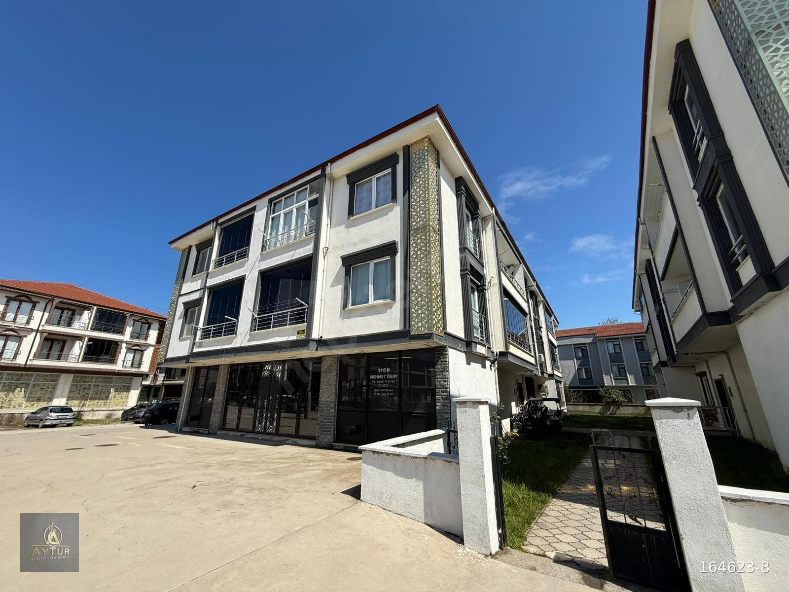 KARASU'DA SATILIK KELEPİR 3+1 BAHÇELİ EBEVEYN BANYOLU DAİRE