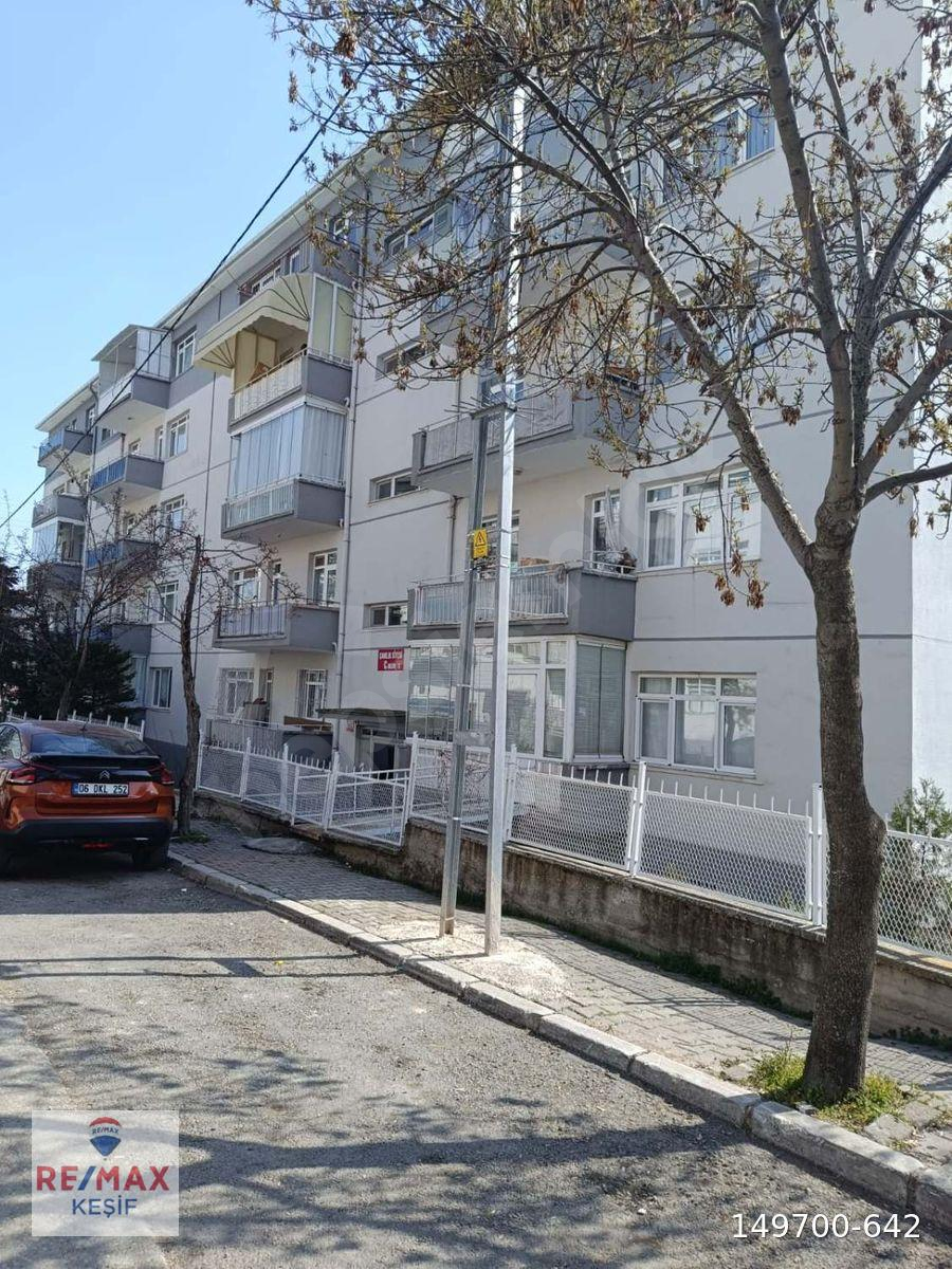 SİNCAN FATİH ÇAMLIK SİTESİNDE MERKEZİ KONUMDA 3+1 YAPILI TEMİZ KİRALIK DAİRE