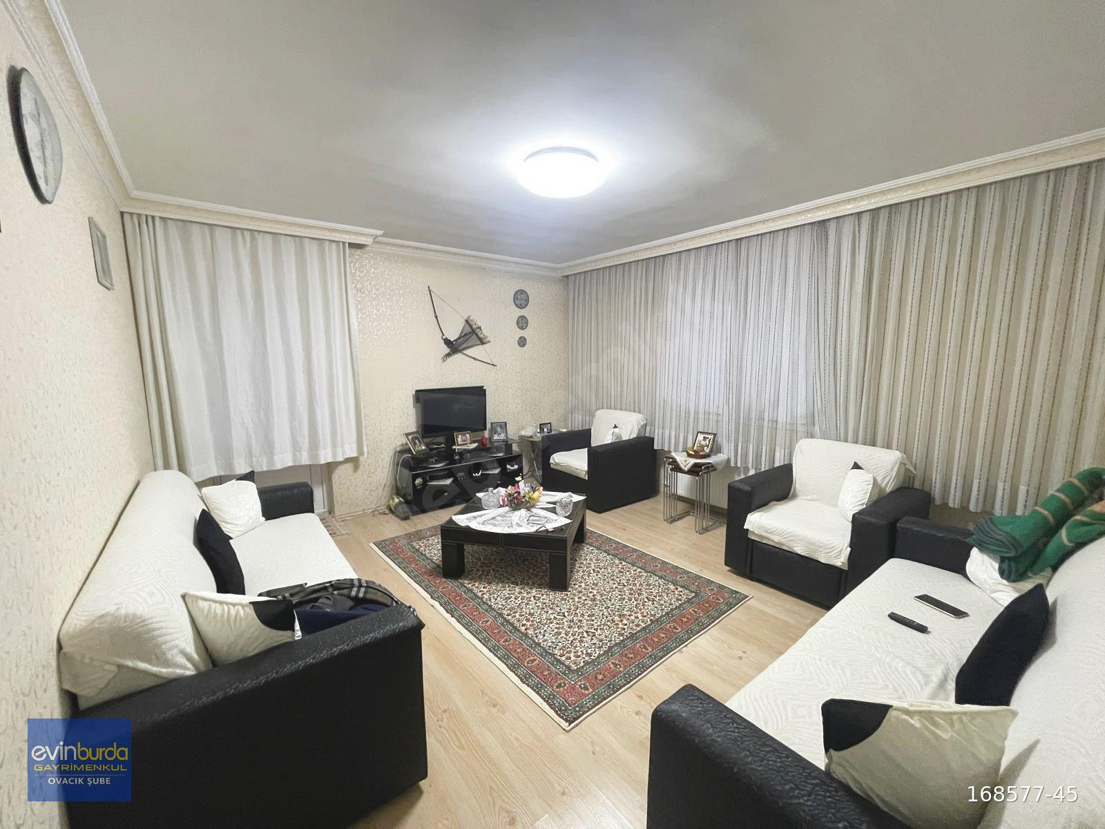 ÇAMBAŞI CADDESİ ÜZERİ 3+1 3 CEPHELİ 1 KAT 145 M2 SATILIK DAİRE