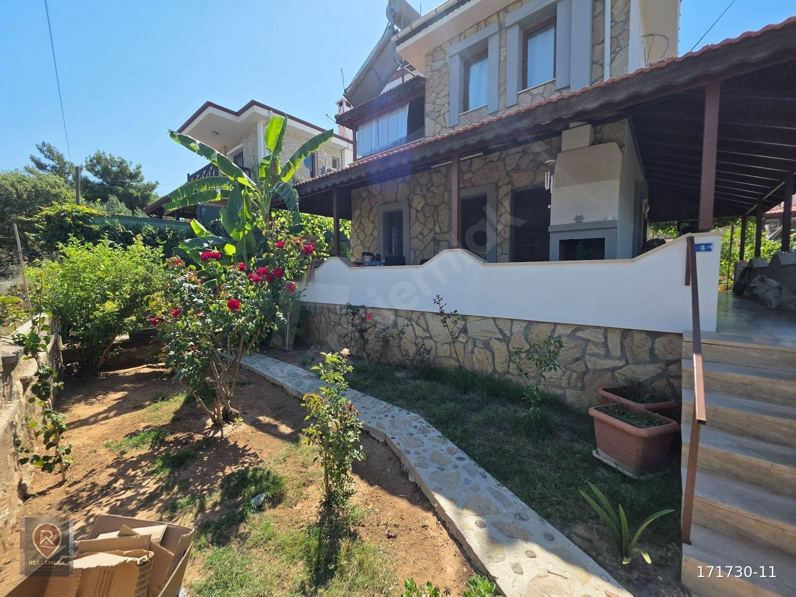 REST EMLAK - BAHÇELİ EŞYALI 1+1 DAİRE